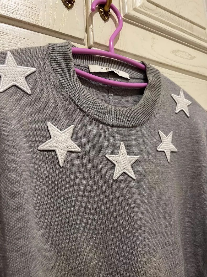 Givenchy Givenchy Grey Star Knit Sweater Size US M / EU 48-50 / 2 - 2 Thumbnail