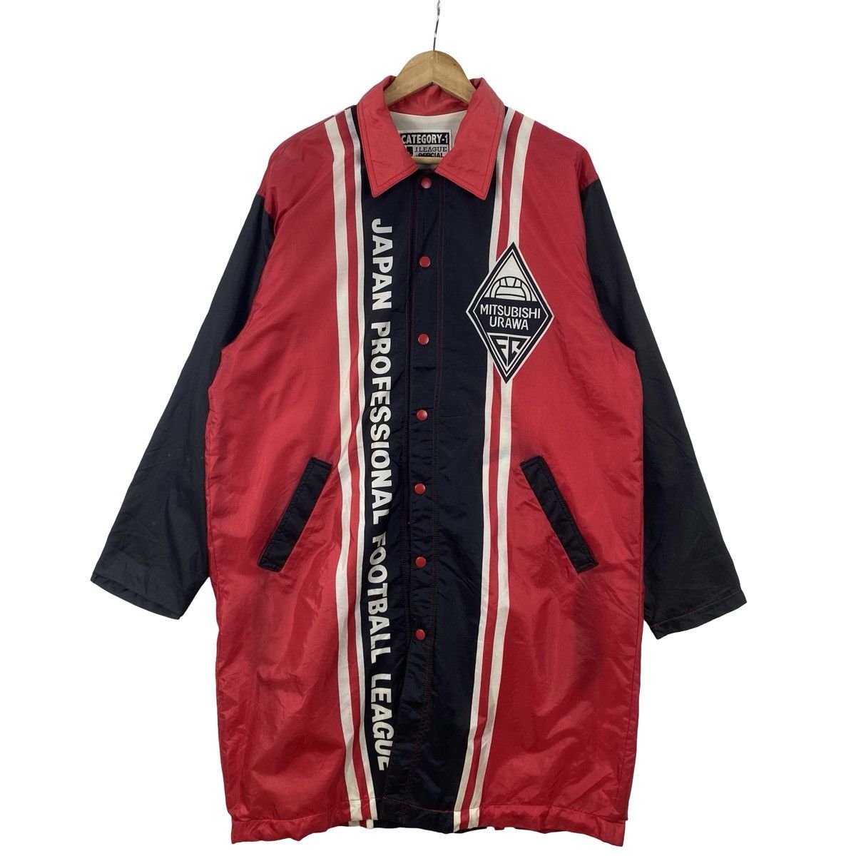 Vintage Vintage J.LEAGUE OFFICIAL Category Mitsubishi Urawa FC Japan Size US XXL / EU 58 / 5 - 4 Thumbnail