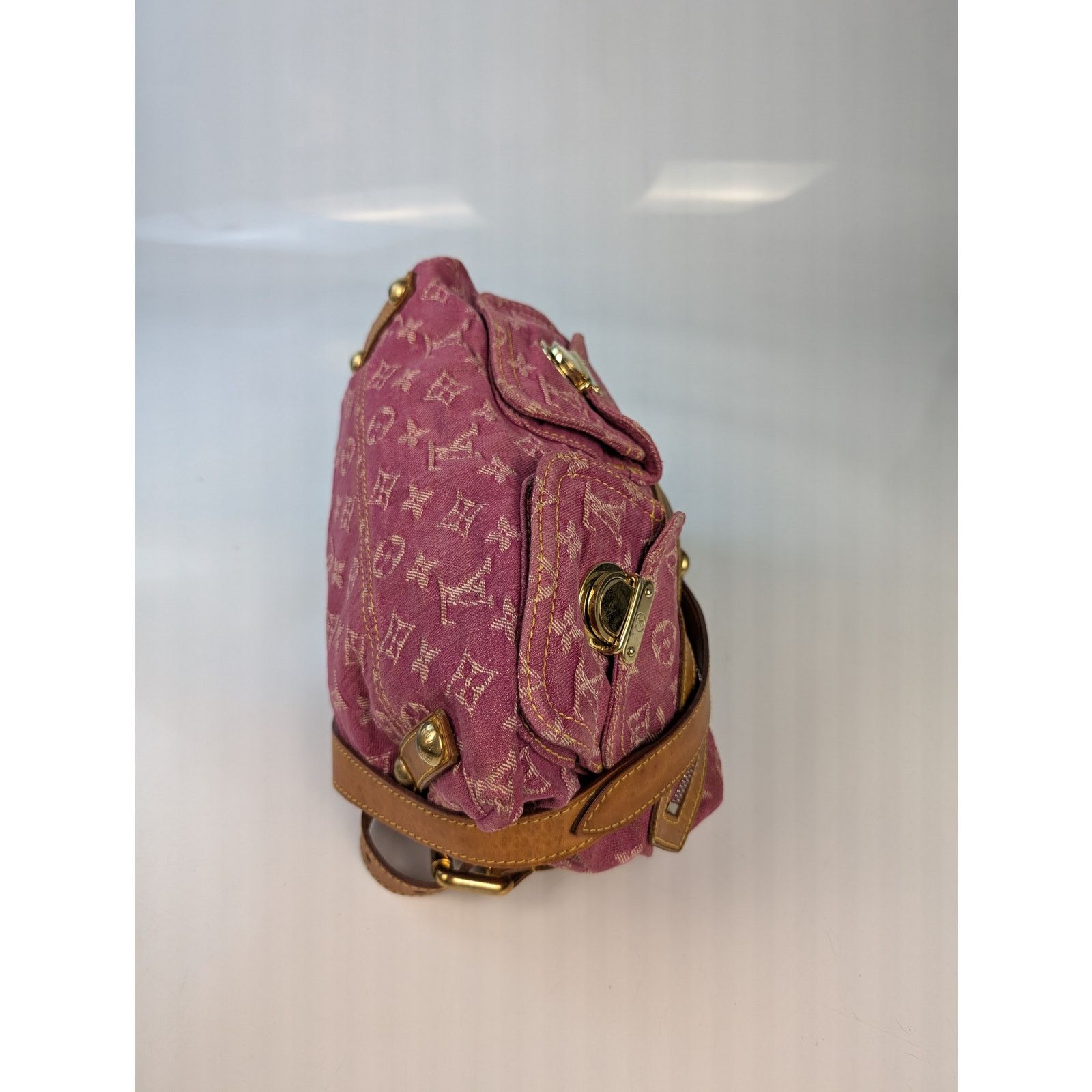 Louis Vuitton Louis Vuitton Fuchsia Denim Monogram Denim Baggy PM Size ONE SIZE - 4 Thumbnail