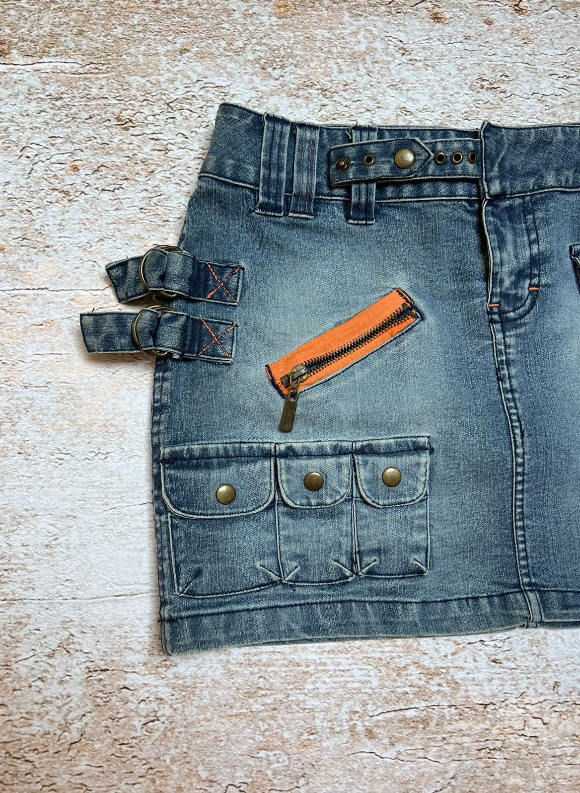 Vintage Vintage Japanese multi pocket cargo denim mini skirt Size 28" / US 6 / IT 42 - 2 Thumbnail