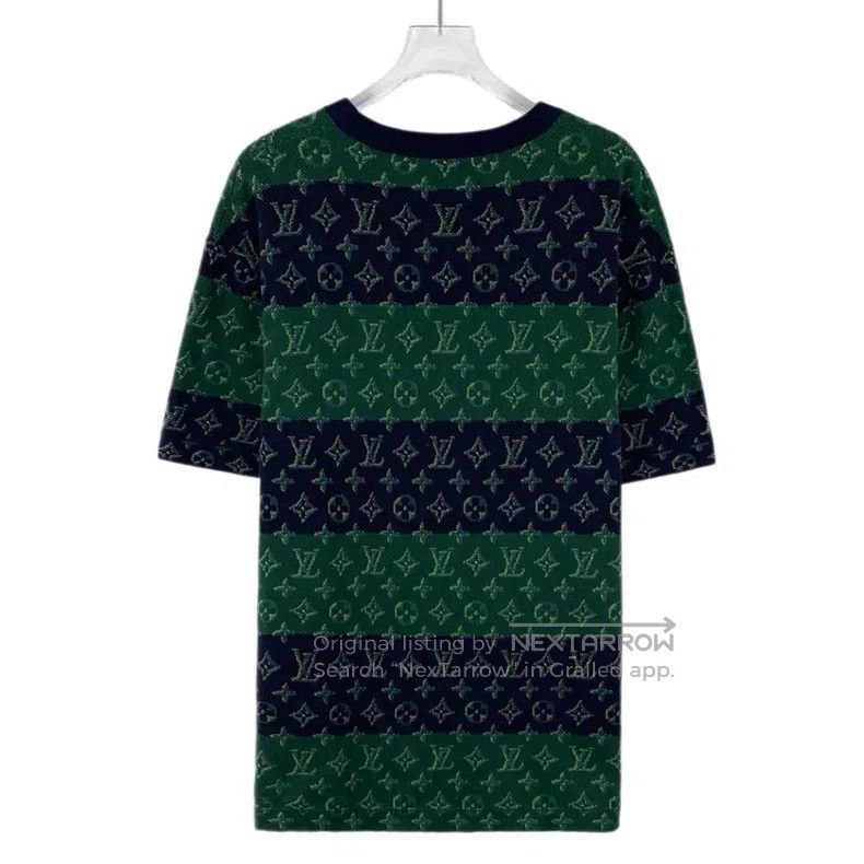 Louis Vuitton Louis Vuitton 26 color-block, full-print, striped, short-s Size US M / EU 48-50 / 2 - 2 Thumbnail