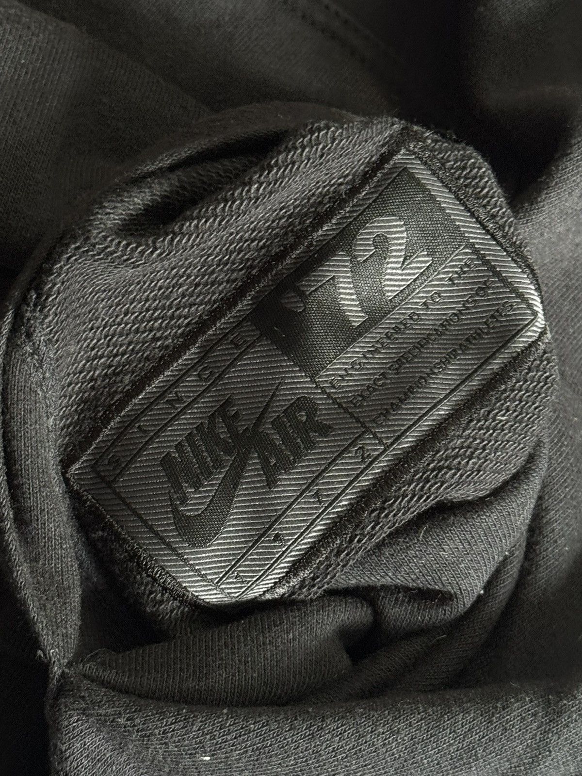 Nike Nike Air M/size vintage retro hoodie jumper pullover 90s Size US M / EU 48-50 / 2 - 14 Thumbnail