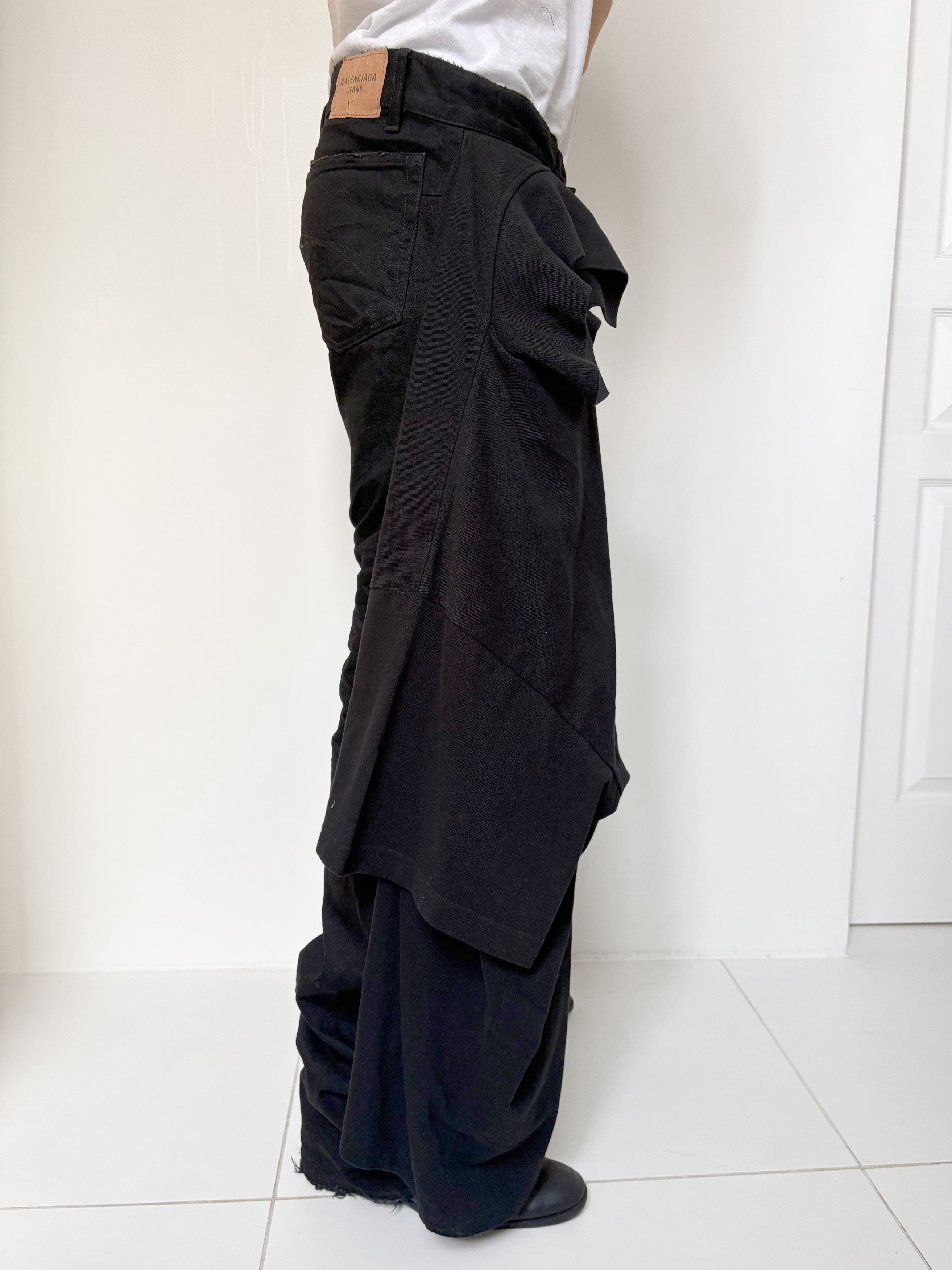 Balenciaga Balenciaga SS25 Layered Low Waisted jeans with attached polo Size US 32 / EU 48 - 2 Thumbnail