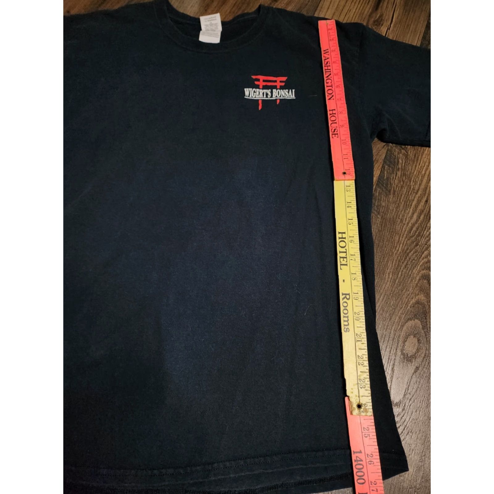 Gildan Vintage Gildan Men’s Short Sleeve T-Shirt Black 2014 Open House Bonsai Tree Logo Art Size US L / EU 52-54 / 3 - 3 Thumbnail
