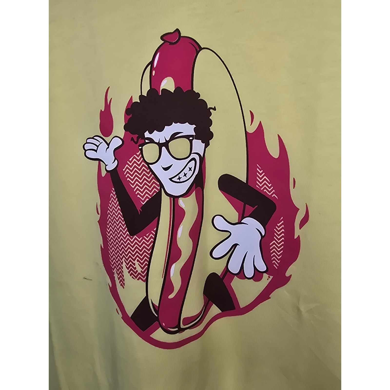Canvas Gaint Bomb Shirt M Flamin Hot Dog Man Graphic Yellow Tee Size US M / EU 48-50 / 2 - 2 Thumbnail