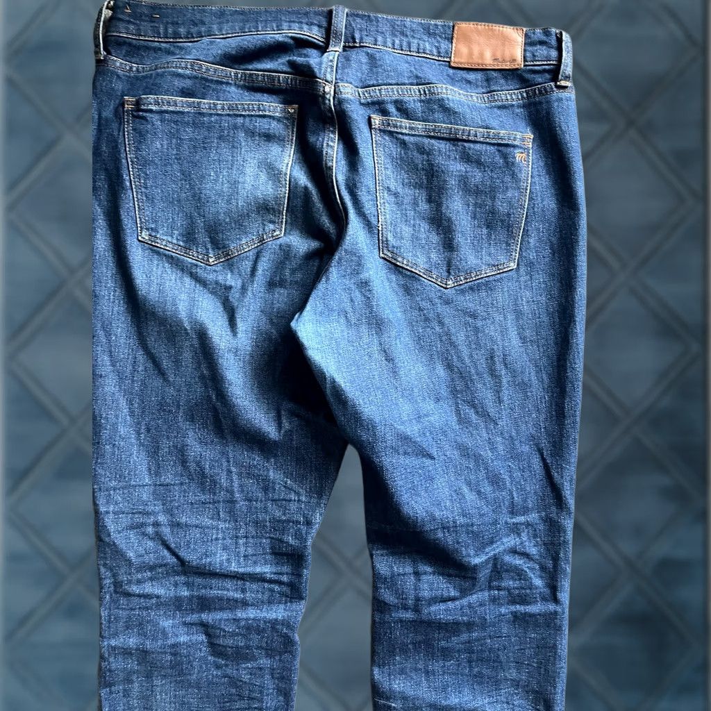 Madewell MADEWELL Slim Boyjean Jeans Womens 28 28x26 Blue Boyfriend Raw Hem Cropped Size 28" / US 6 / IT 42 - 1 Thumbnail