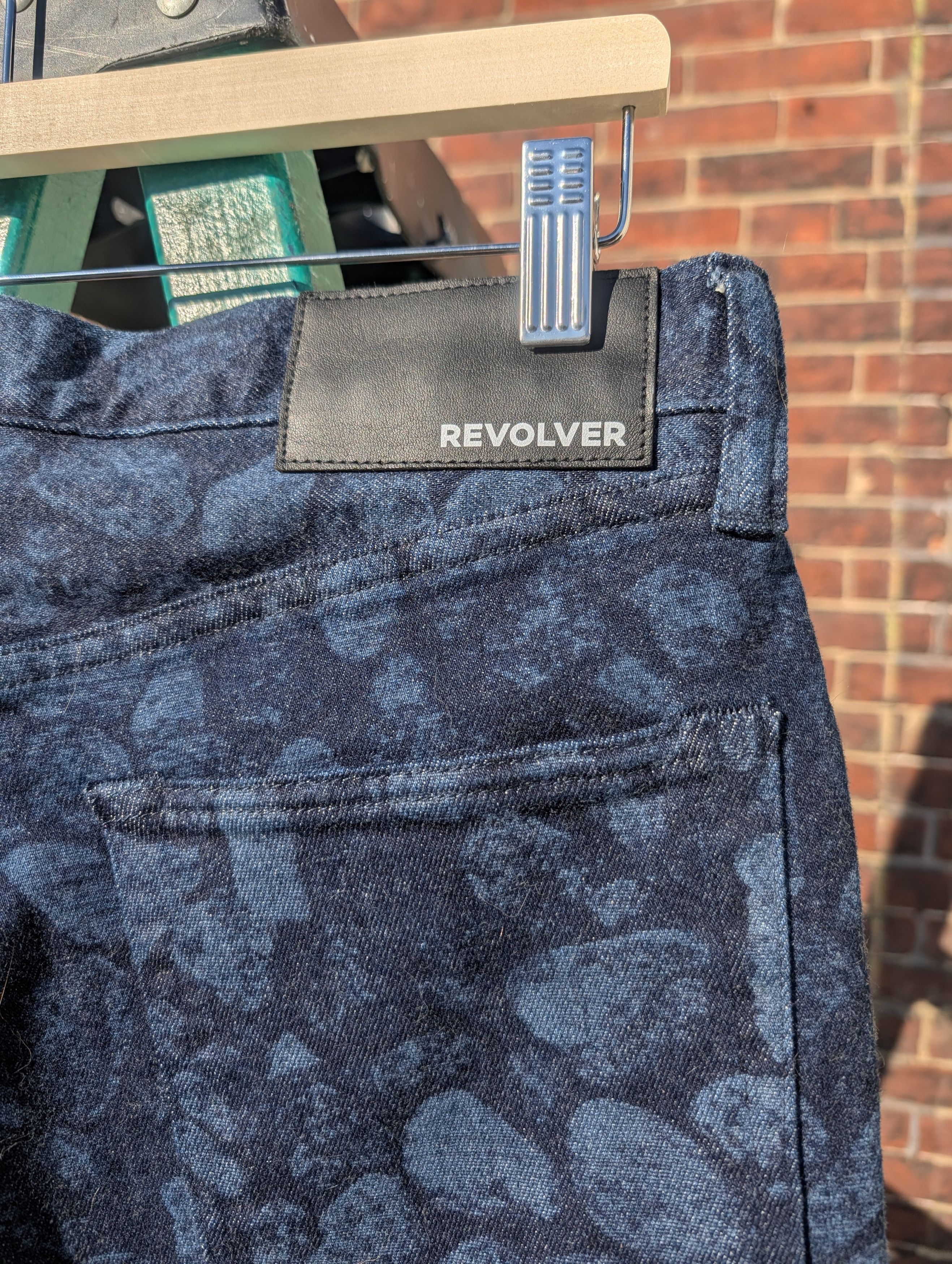 Japanese Brand Revolver Laser Etched Denim Size US 33 - 3 Thumbnail