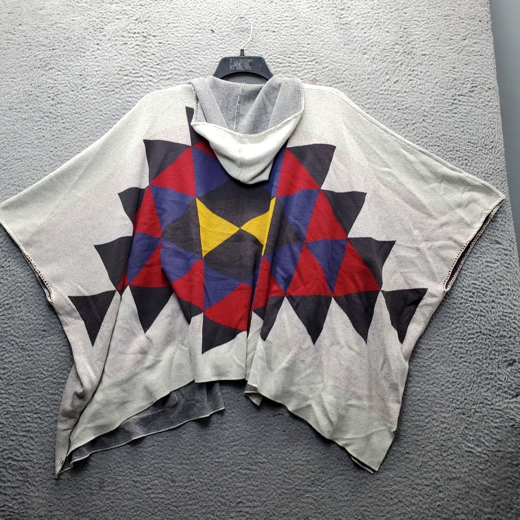Billabong Billabong Womens Hooded Poncho Cardigan Aztec Multicolor Open Front M XS? Size M / US 6-8 / IT 42-44 - 2 Thumbnail