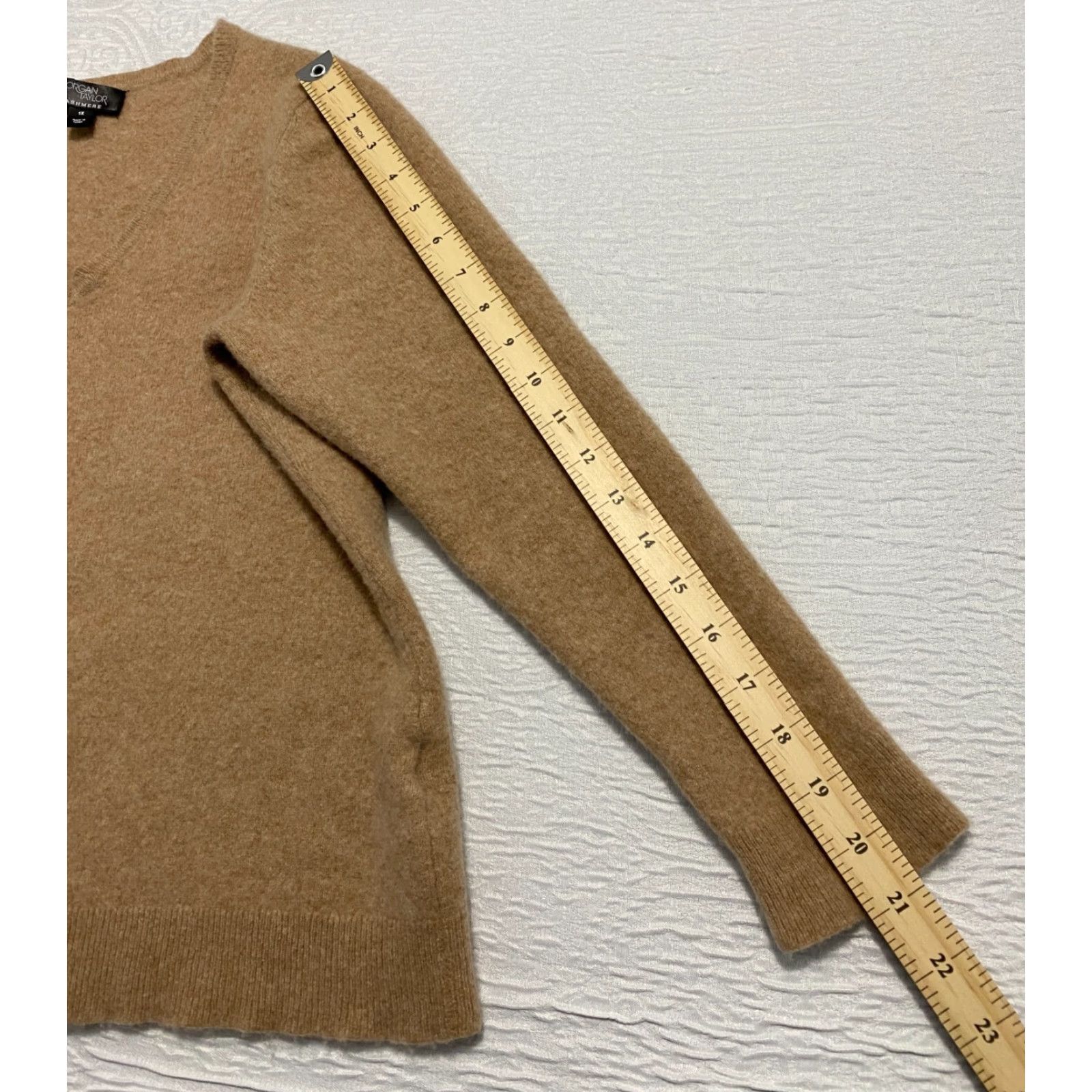 Vintage Morgan Taylor Sweater Pullover V-Neck Womens 1X Brown Cashmere Knit Long Sleeve Button Size XL / US 12-14 / IT 48-50 - 5 Thumbnail