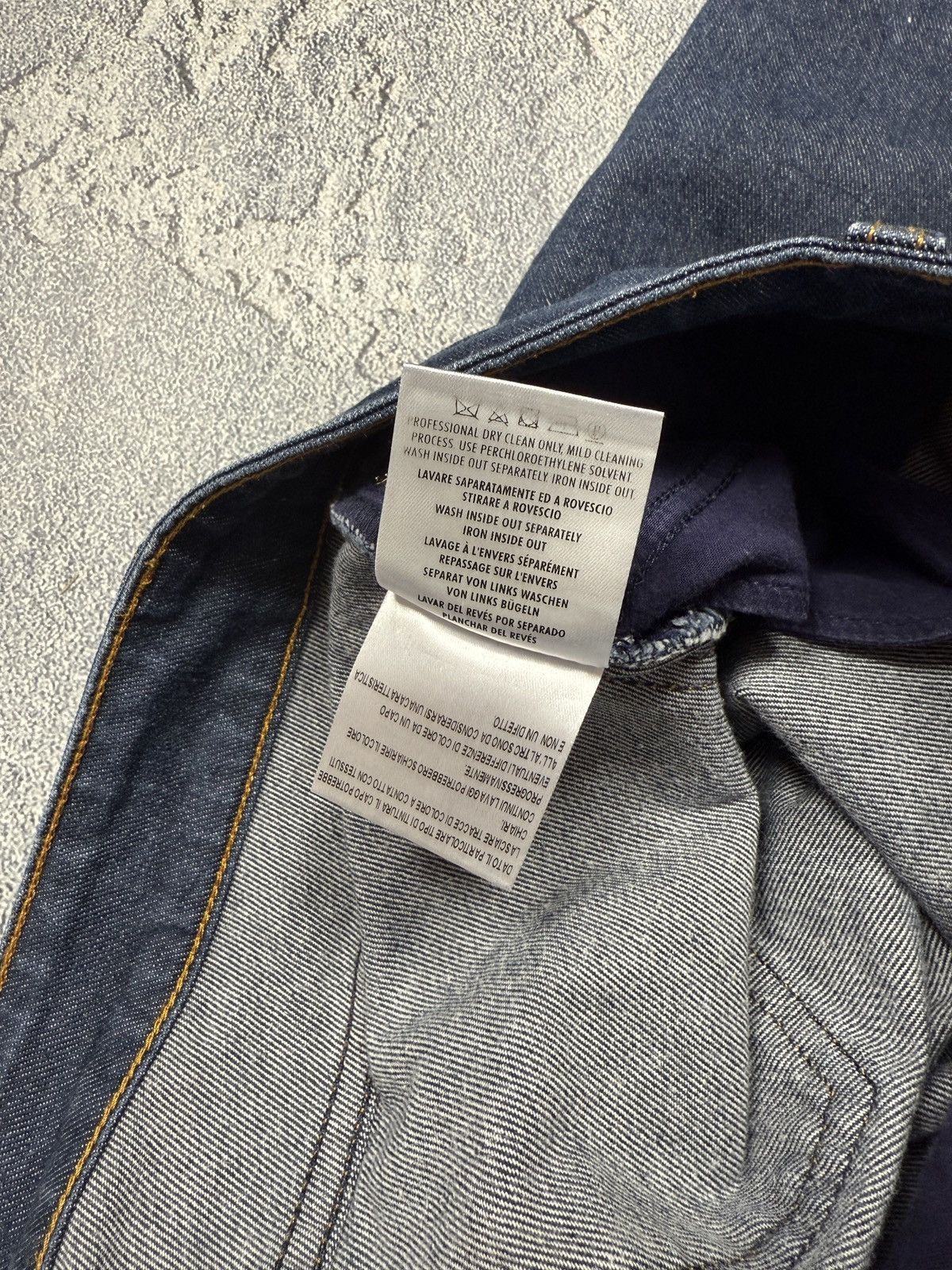 Gucci Gucci Made in Italy Vintage jeans Size 27" / US 4 / IT 40 - 14 Thumbnail