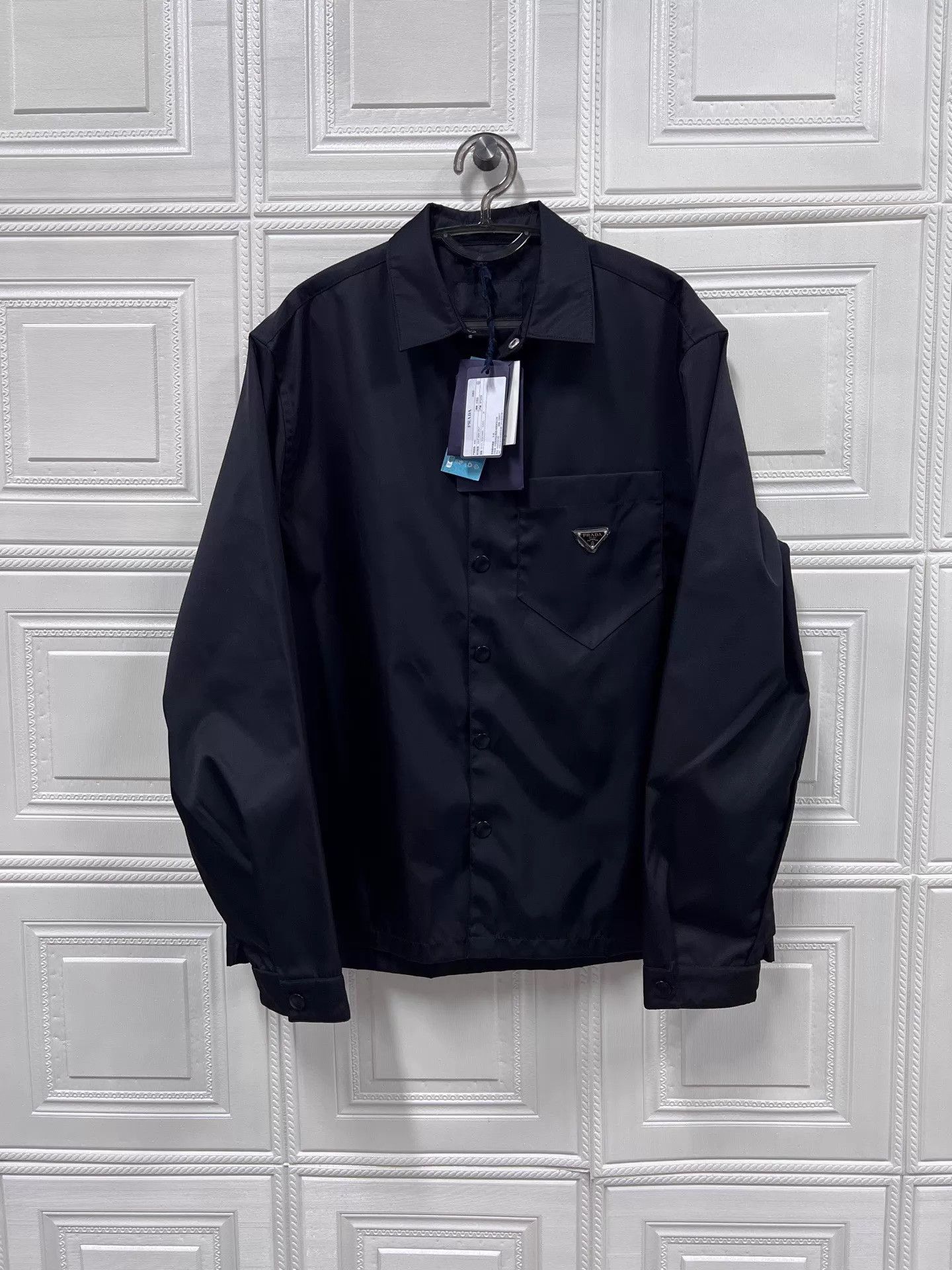 Prada Prada Re-Nylon Triangle Logo Long Sleeve Shirt L Size US L / EU 52-54 / 3 - 1 Thumbnail