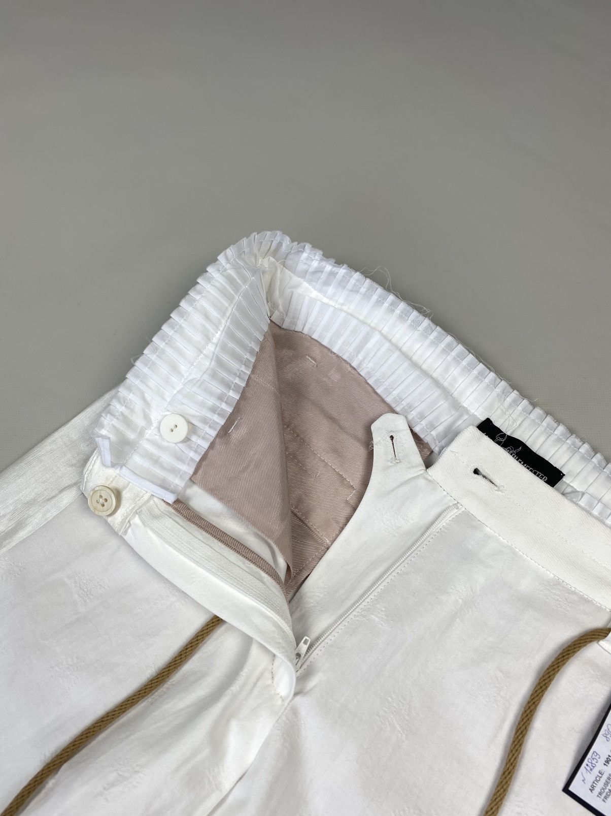 Ann Demeulemeester BNWT! Ann Demeulemeester cropped dress pants trousers Size 27" / US 4 / IT 40 - 14 Thumbnail