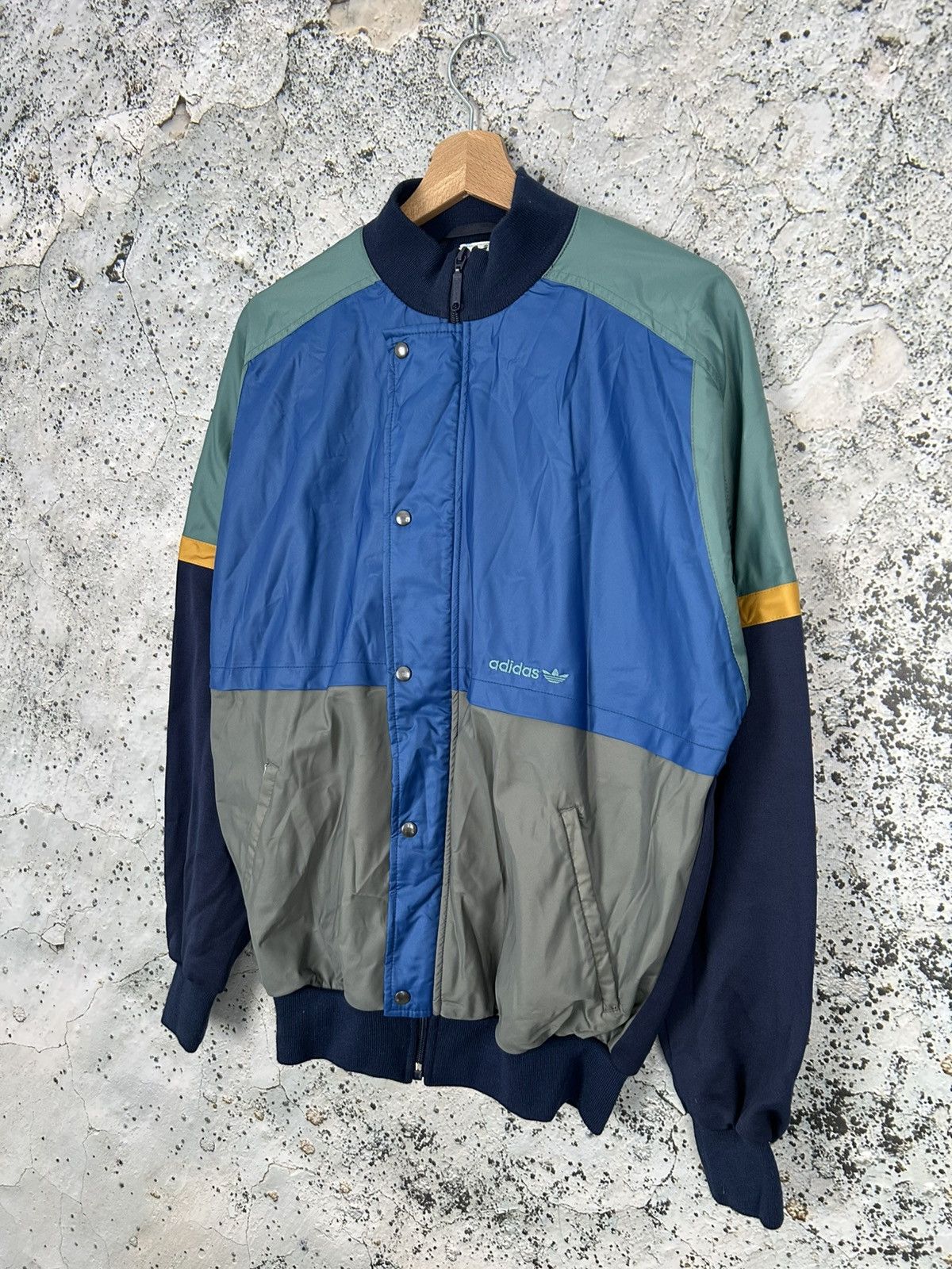 Adidas Vintage Adidas 90s Bomber Jacket Sportswear Streetwear Hype Size US L / EU 52-54 / 3 - 2 Thumbnail
