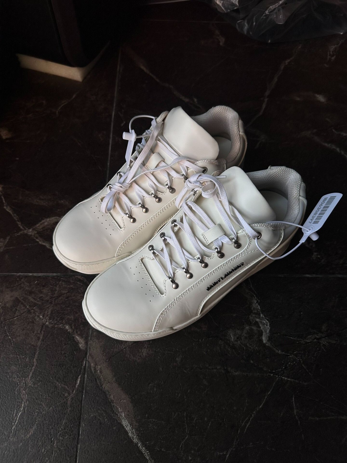 Saint Laurent Paris Saint Laurent Men's White Leather Low-Top Sneakers Size US 9 / EU 42 - 1 Thumbnail