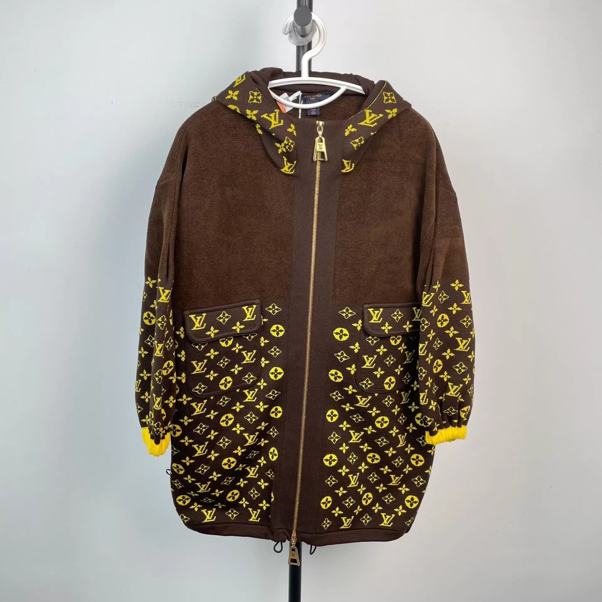 Louis Vuitton LV Monogram wool colorblocked jacket 260306LJYJY02 Size US XXS / EU 40 - 1 Thumbnail