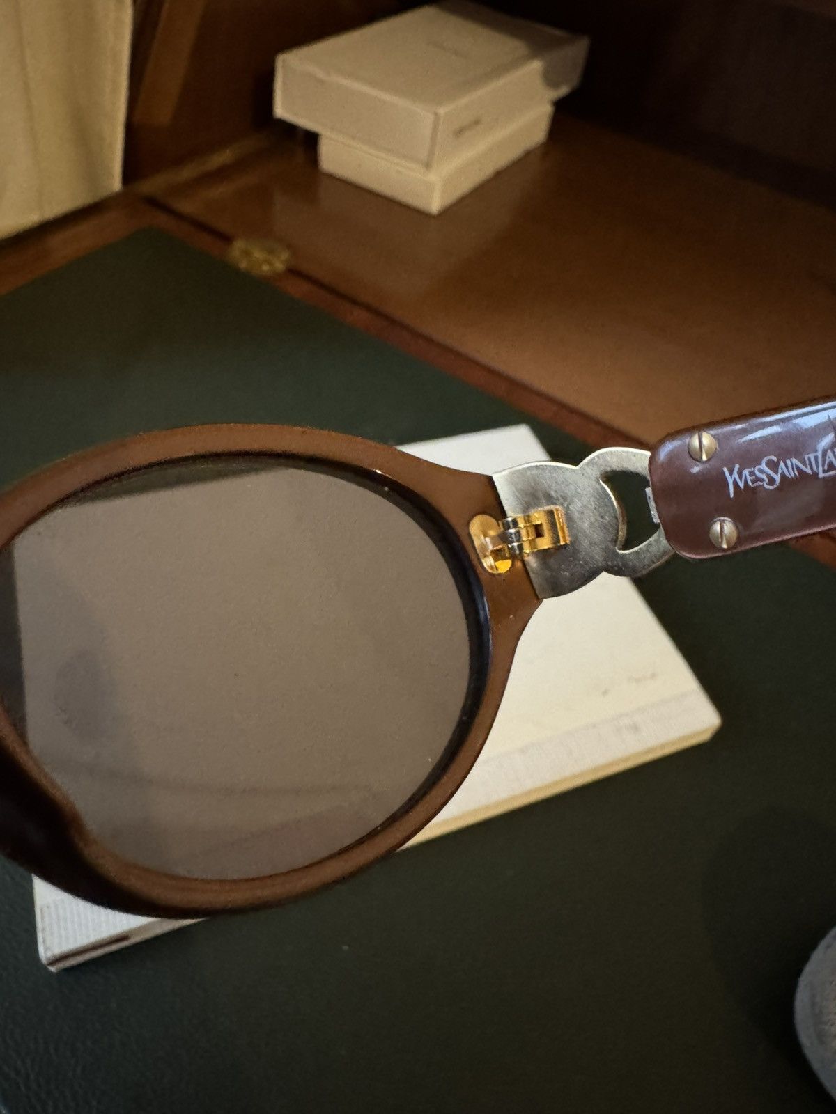 Yves Saint Laurent Yves Saint Laurent Sunglasses Vintage Size ONE SIZE - 7 Thumbnail