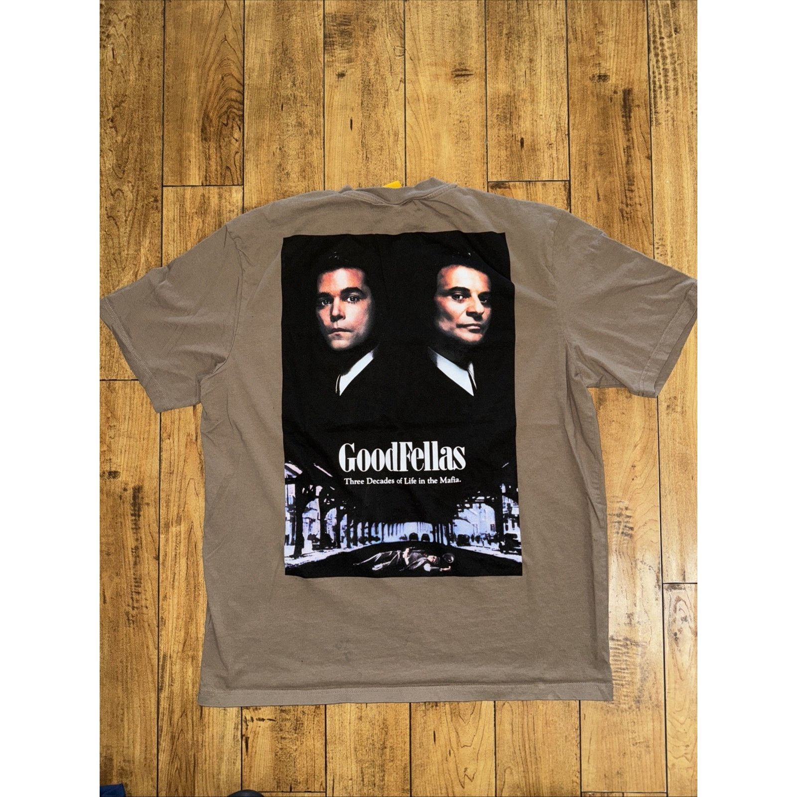 Band Tees × Rap Tees Goodfellas X Shoe Palace Movie T-Shirt Brown 2XL 24x29 Size US XXL / EU 58 / 5 - 1 Thumbnail