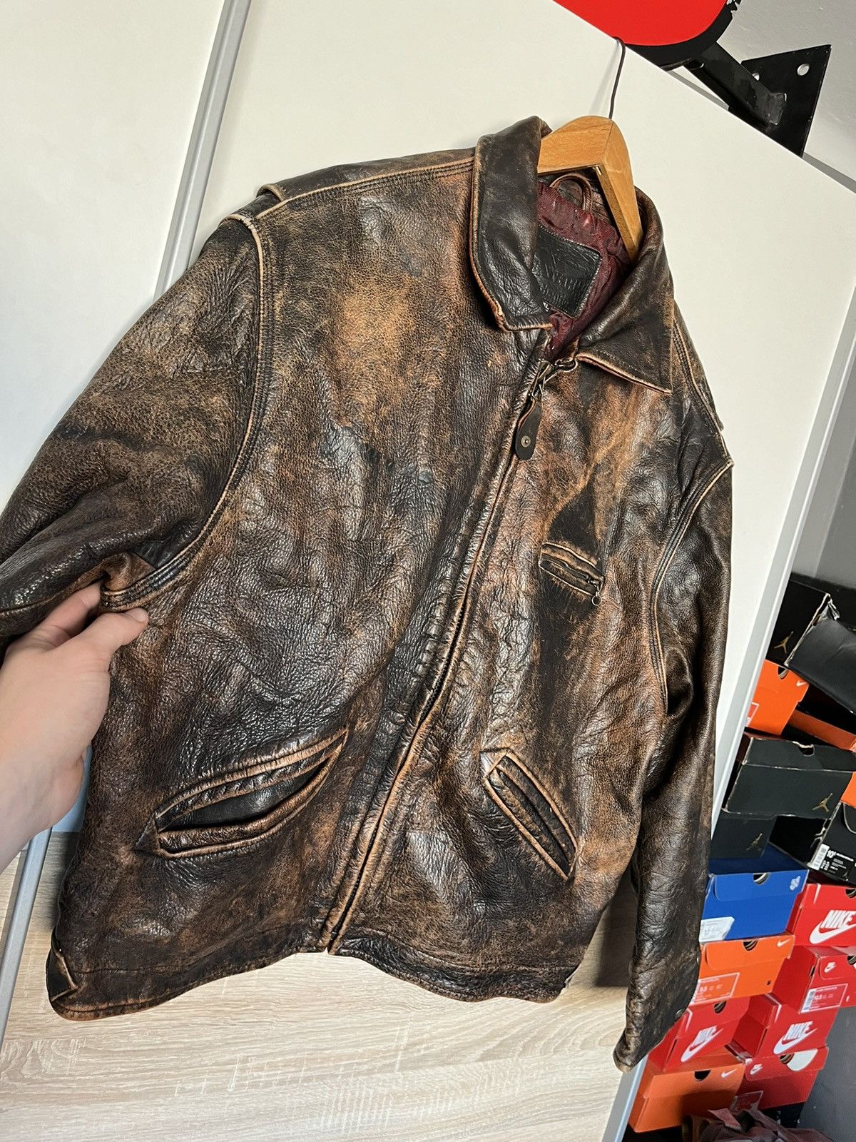Guess × Vintage Vintage 90’s Guess Heavy Distressed Leather Jacket Designer Size US XL / EU 56 / 4 - 4 Thumbnail