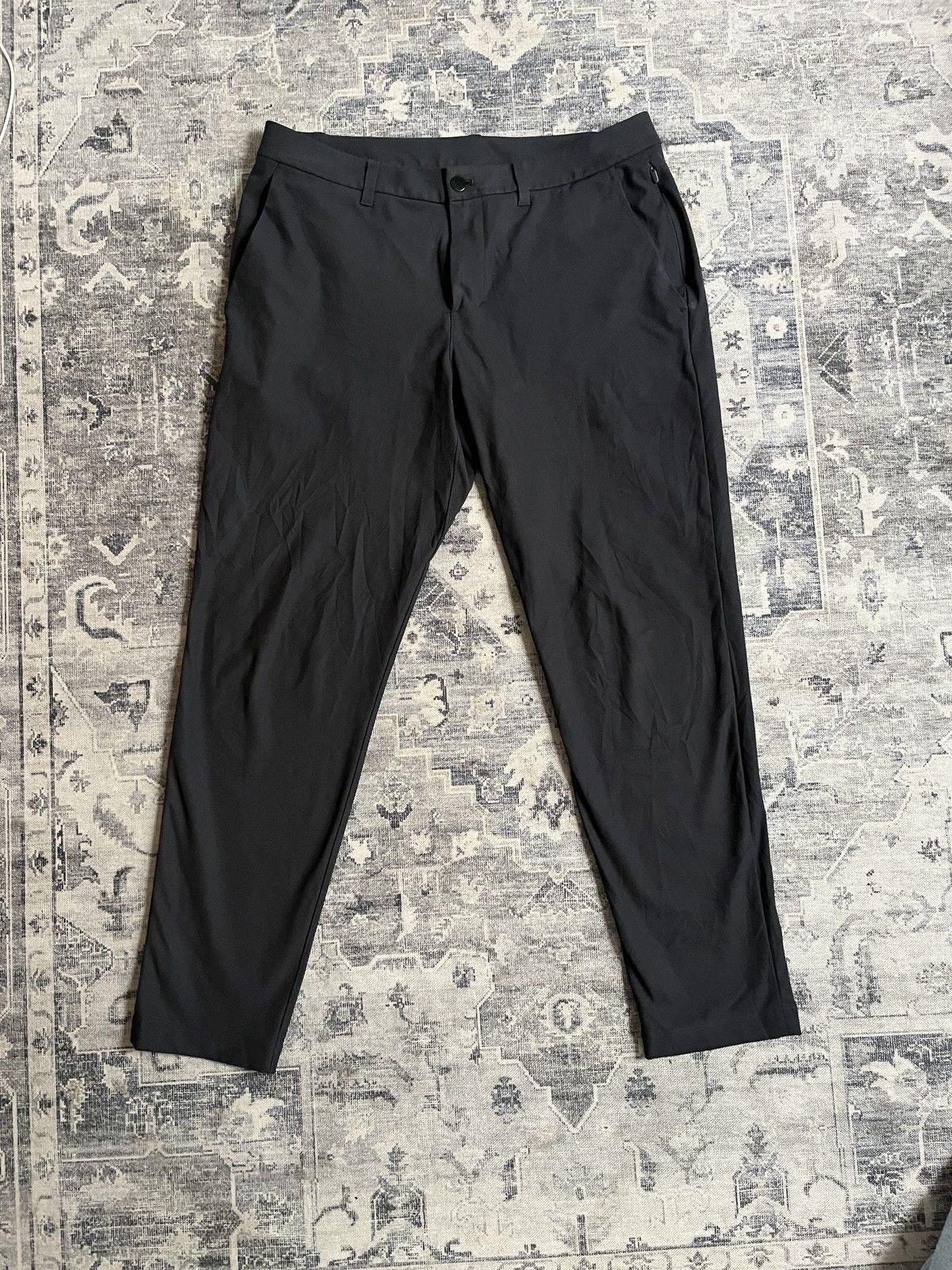 Lululemon Lululemon Commission pant Size US 33 - 1 Thumbnail