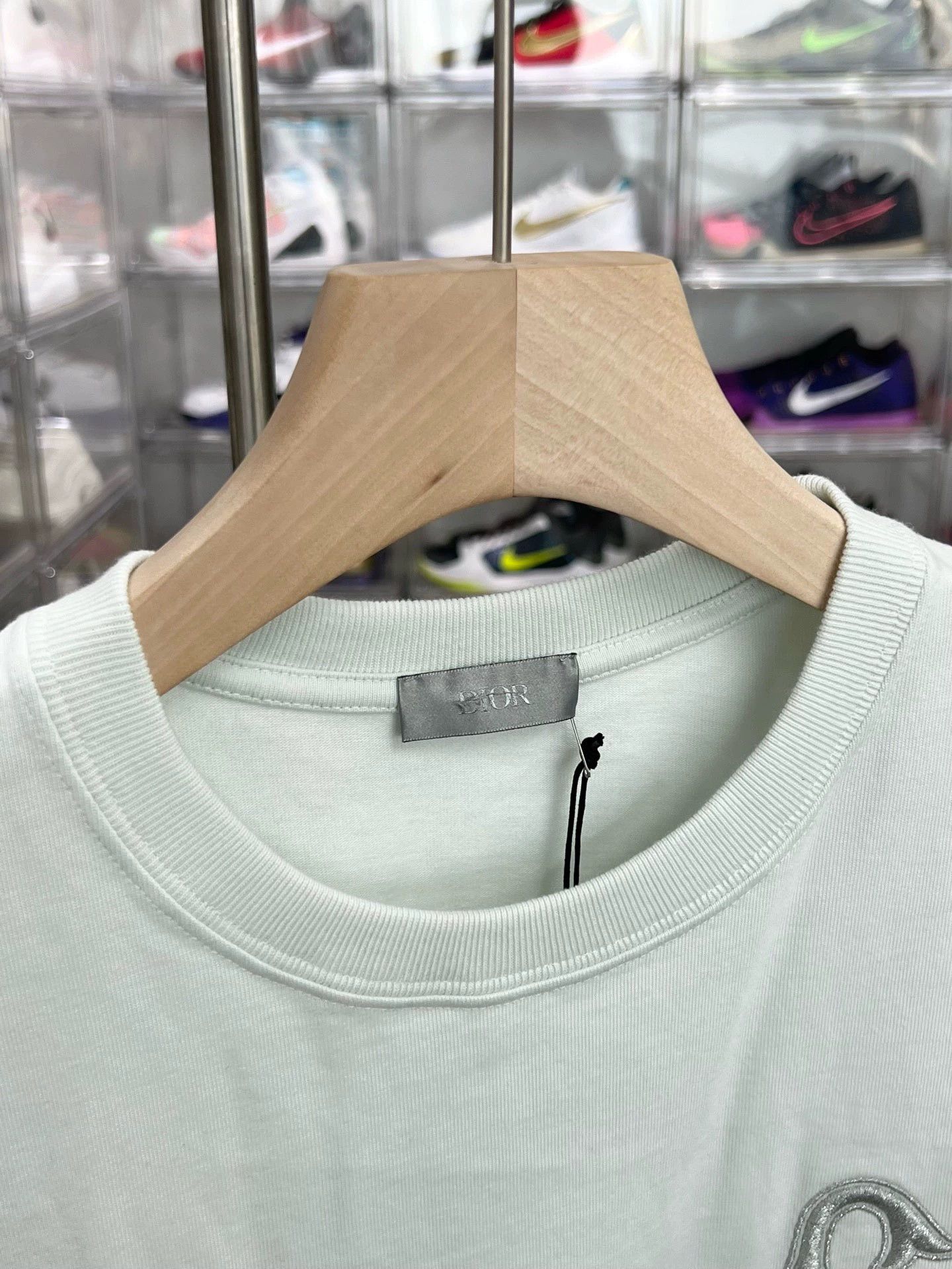 Dior dior logo embroidered mint green t-shirt Size US M / EU 48-50 / 2 - 2 Thumbnail