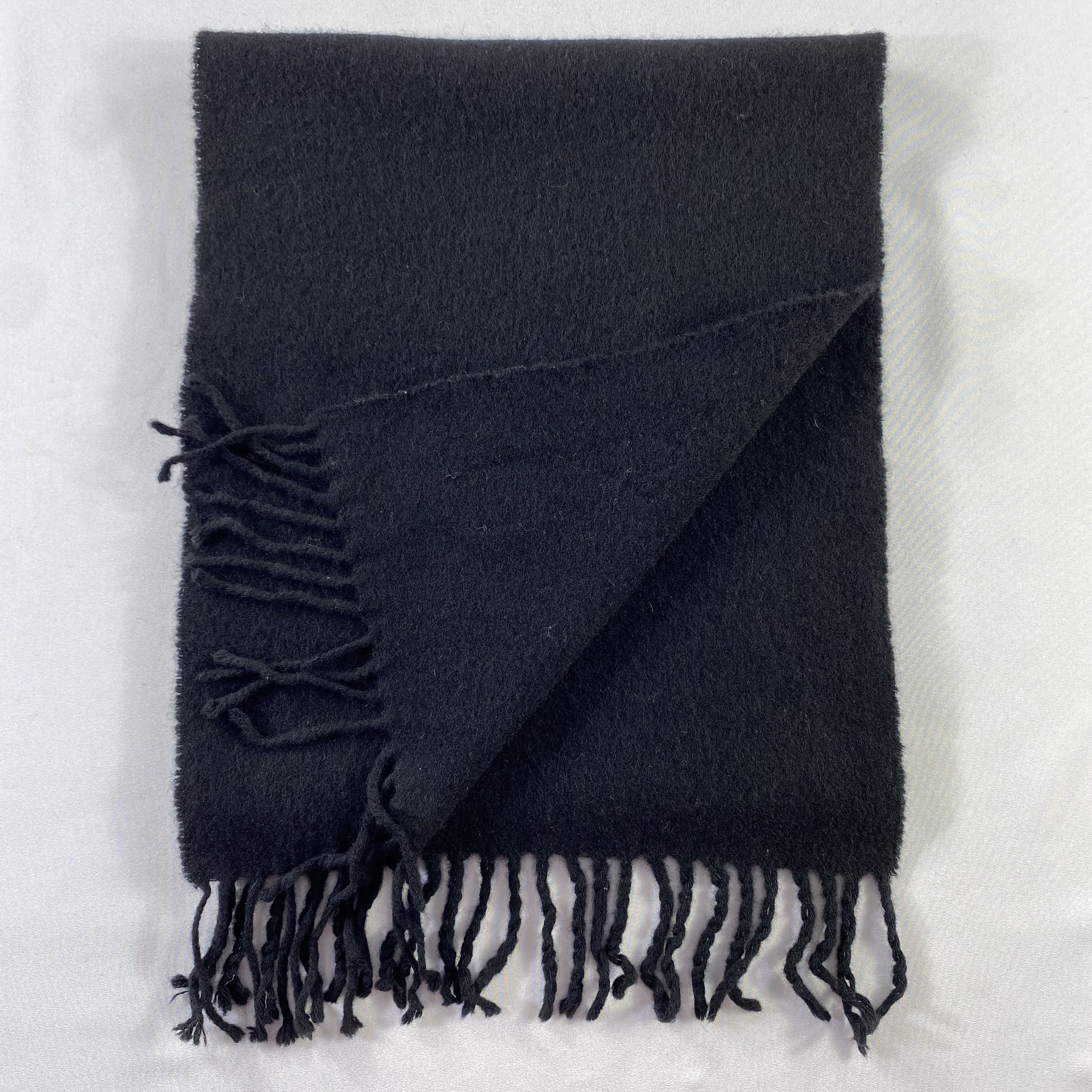 United Colors Of Benetton United Colors Of Benetton Scarf / Muffler / Neckwear Size ONE SIZE - 6 Thumbnail