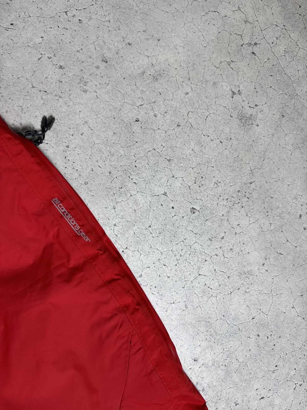 Nike ACG Nike ACG Vintage Nylon Ski Pants Size XS Outdoor Size US 28 / EU 44 - 5 Thumbnail