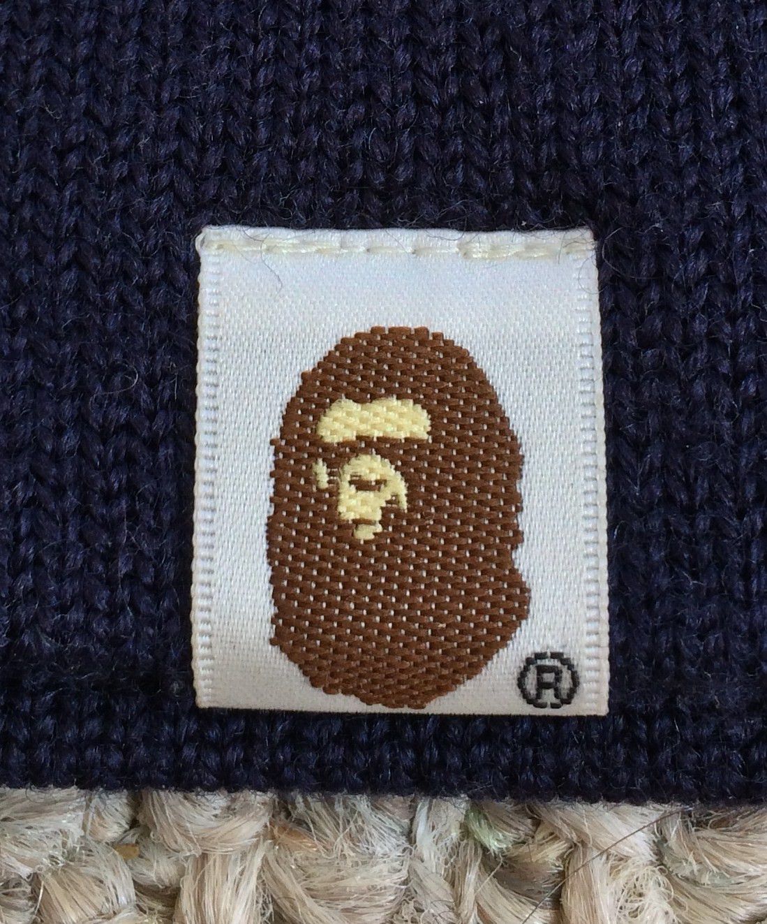 Bape × Swarovski F/W 2006 Bapesta Star Swarovski Beanie Size ONE SIZE - 4 Thumbnail