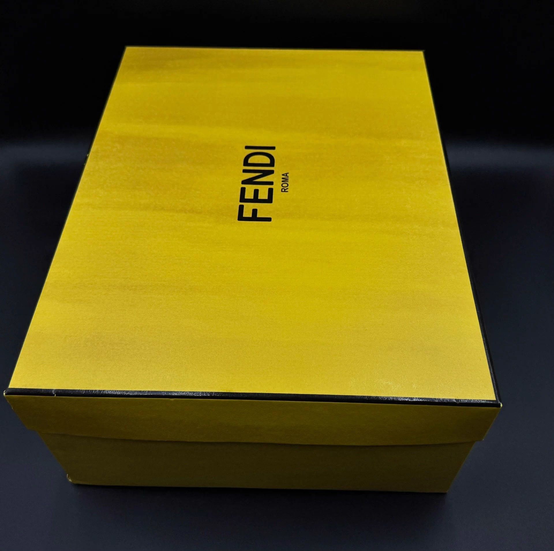 Fendi FENDI Match Leather Colorblocked Sneakers Men's Black White Size US 8 / EU 41 - 8 Thumbnail