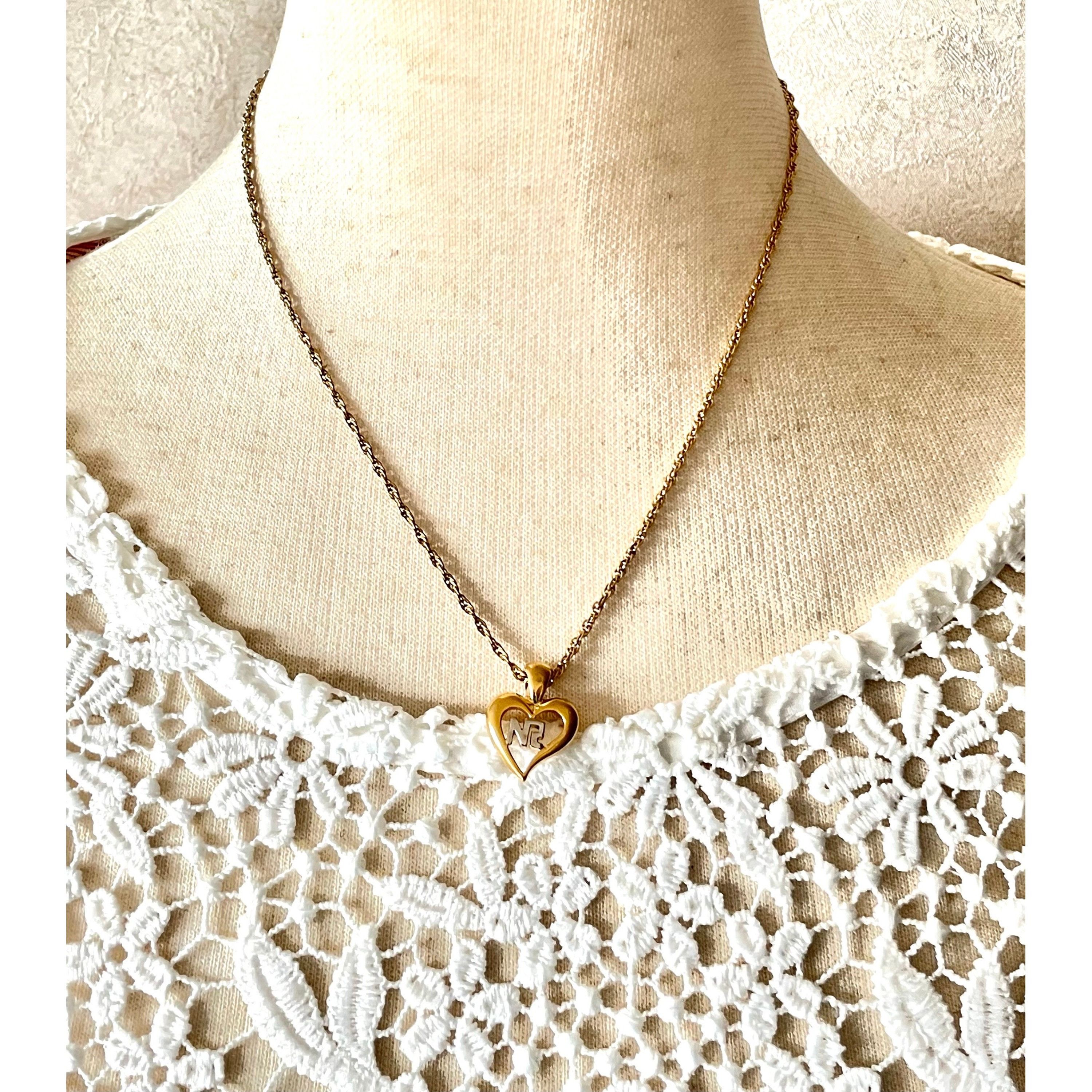 Nina Ricci MINT. Vintage NINA RICCI chain necklace with open heart top Size ONE SIZE - 6 Thumbnail