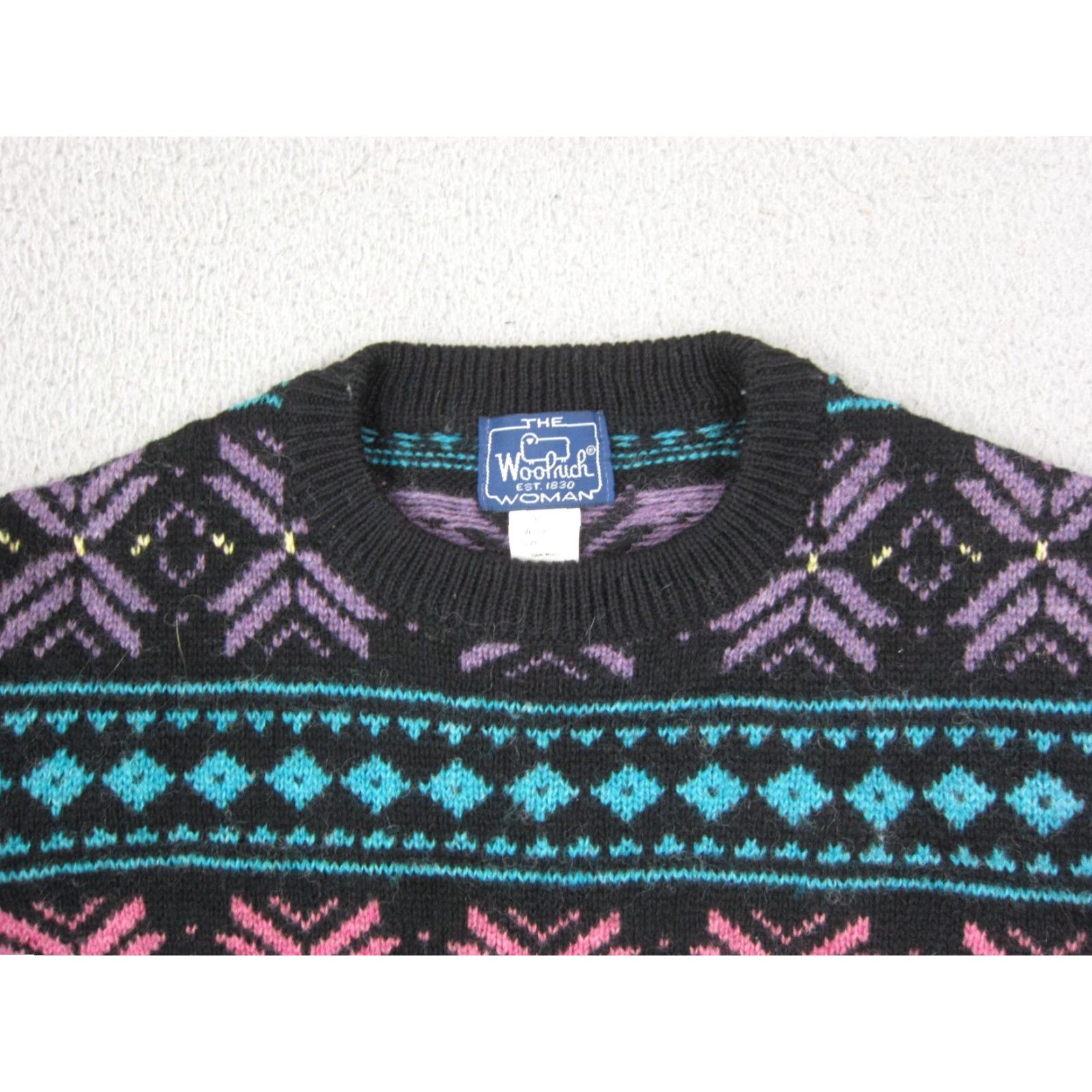 Vintage VINTAGE Woolrich Sweater Womens Small Black Pink Blue 100% Wool Fair Isles 80s Size S / US 4 / IT 40 - 2 Thumbnail