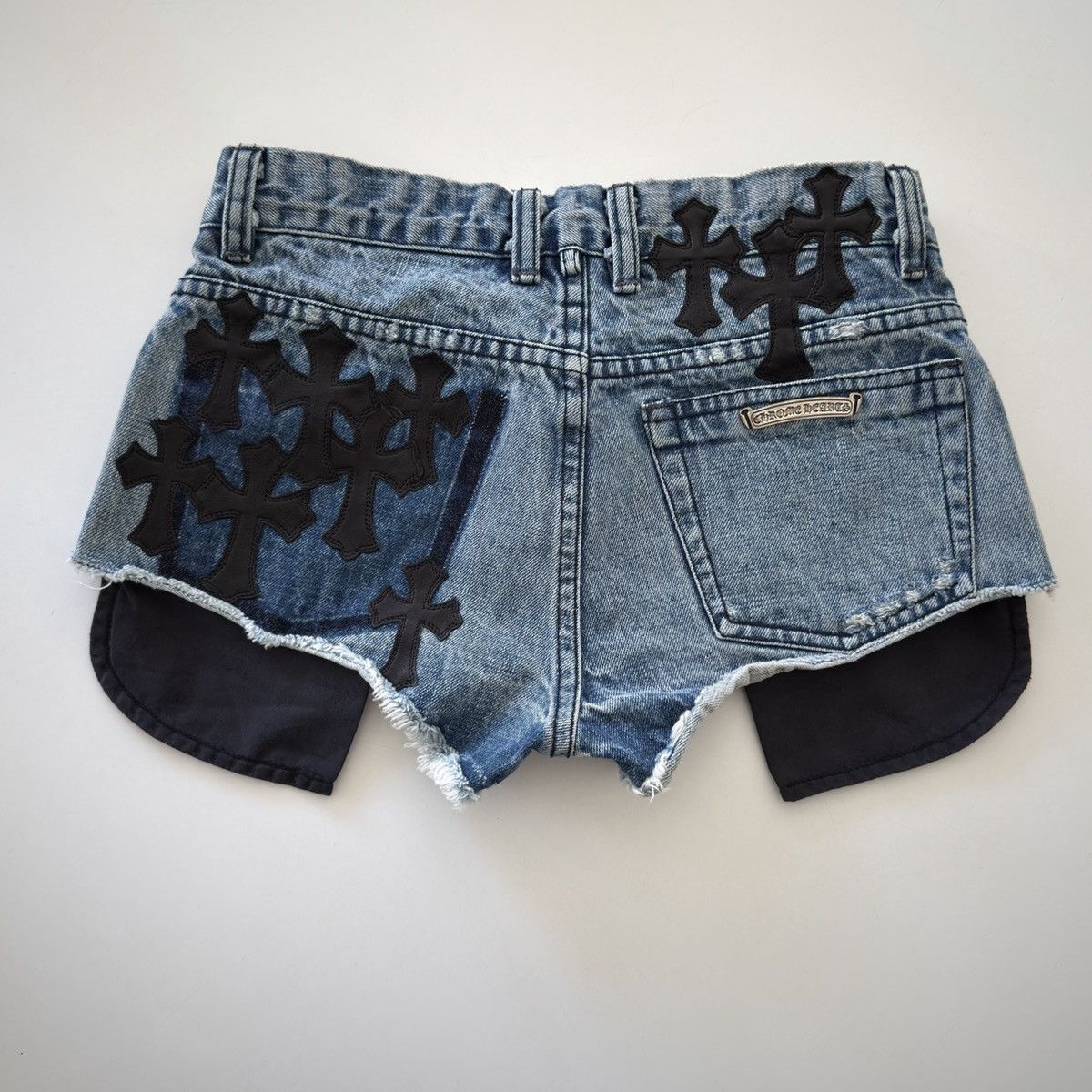 Chrome Hearts Chrome Hearts Studded Leather Cross Patch Denim Shorts Size US 26 / EU 42 - 2 Thumbnail