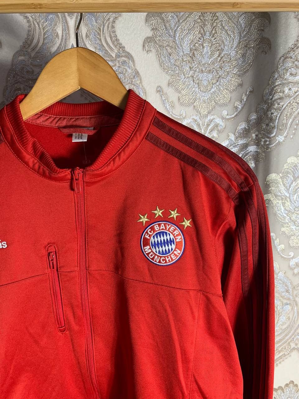 Adidas × Vintage VERY RARE ADIDAS FC BAYERN MUNCHEN GERMANY SOCCER JERSEY Y2K Size US XL / EU 56 / 4 - 2 Thumbnail