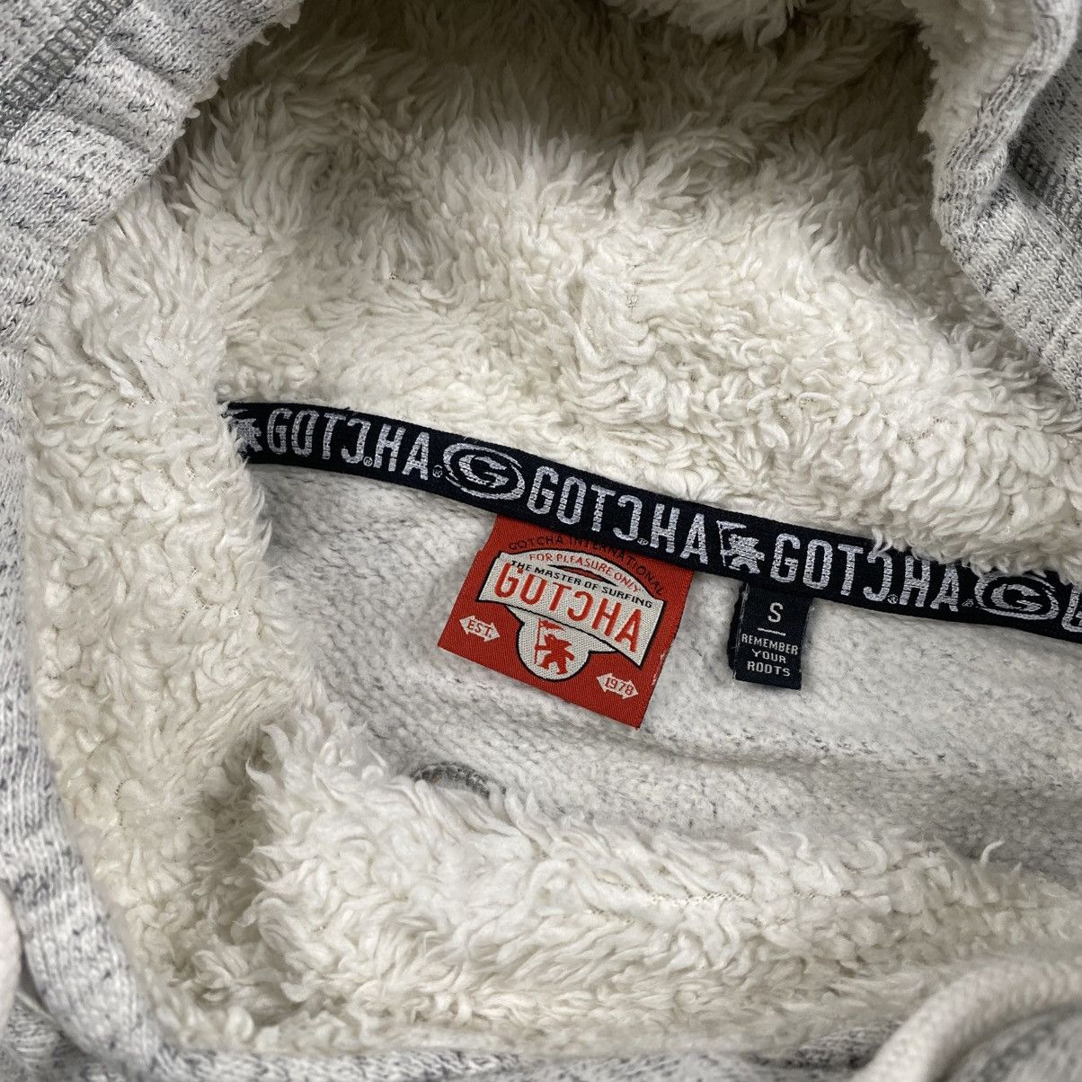 Gotcha y2k Gotcha Surf Goth Fur Hooded Pullover Size S / US 4 / IT 40 - 7 Thumbnail