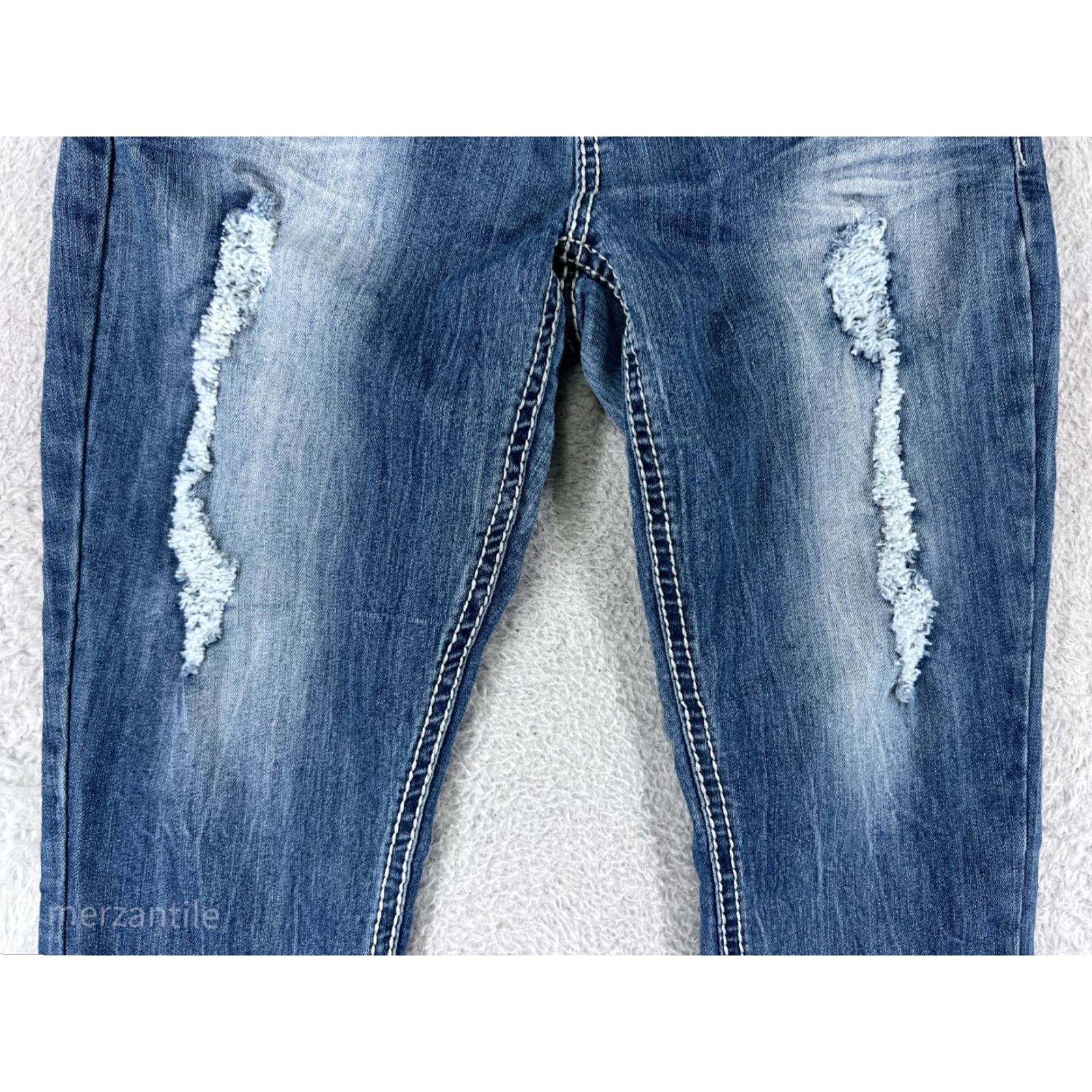 Vintage VINTAGE Vanilla Star Jeans Women 11 Blue Denim Capri Distressed 5-Pocket Design Cowboy Country Jeans Womens Legwear Capris Size 32" / US 10 / IT 46 - 7 Thumbnail