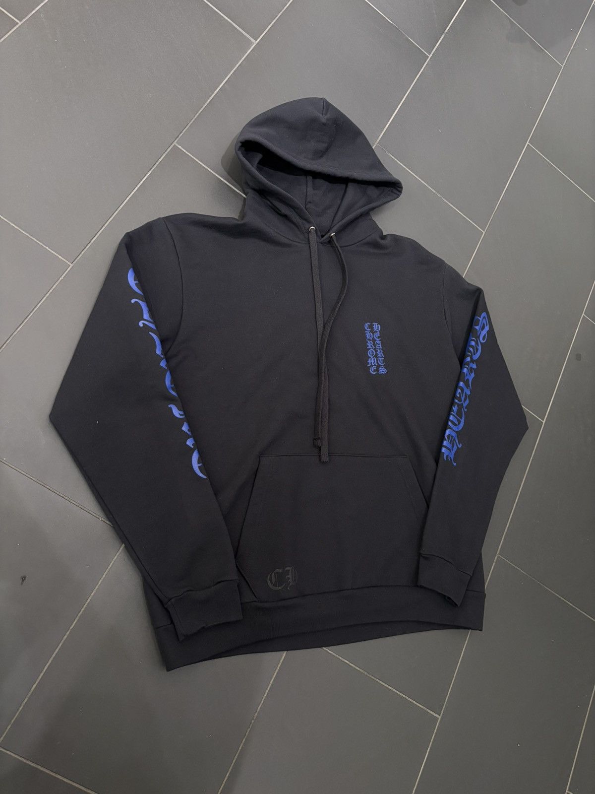 Chrome Hearts Chrome Hearts Vertical Logo ‘Blue’ Size US L / EU 52-54 / 3 - 1 Thumbnail