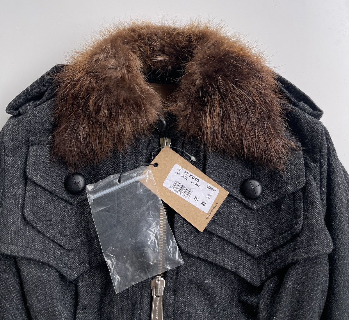 Dsquared2 FW05 Runway Dsquared2 Beaver Fur Crop Jacket Size S / US 4 / IT 40 - 8 Thumbnail