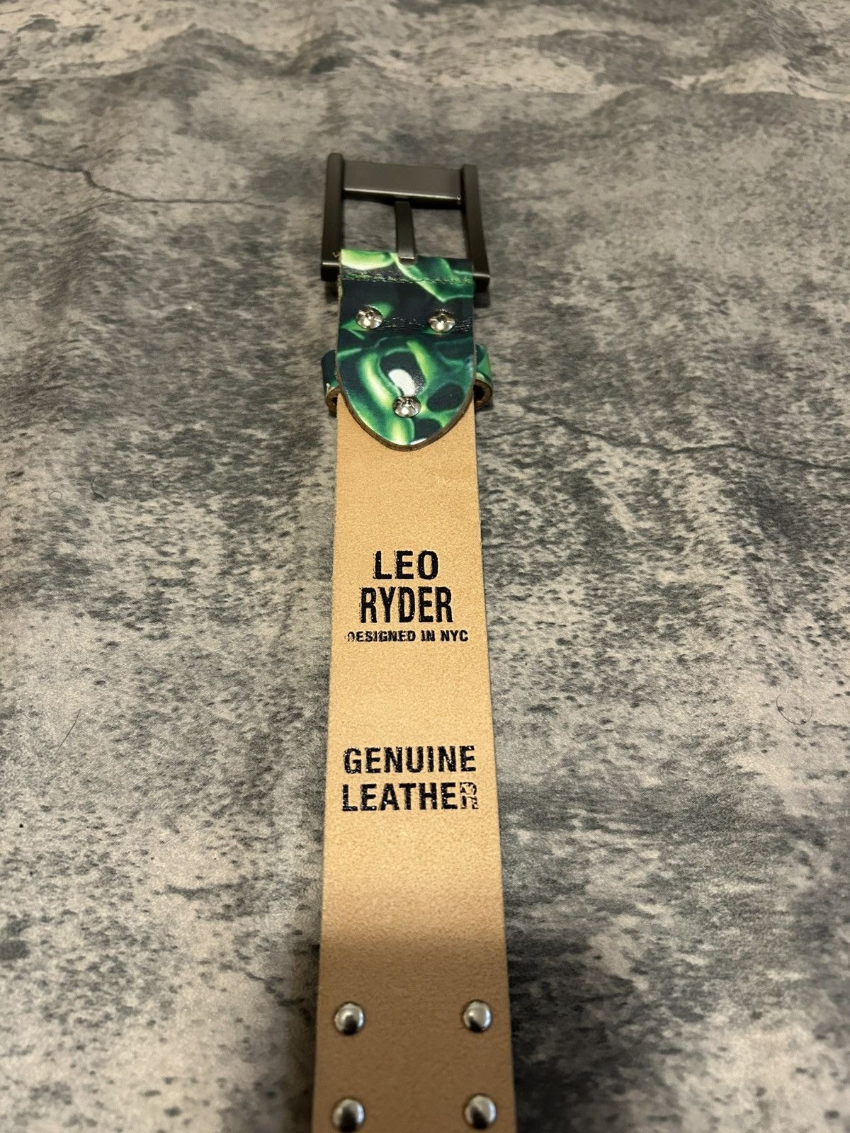 Japanese Brand Leo Ryder “Skull Pile” Print rhinestone leather belt Size ONE SIZE - 6 Thumbnail