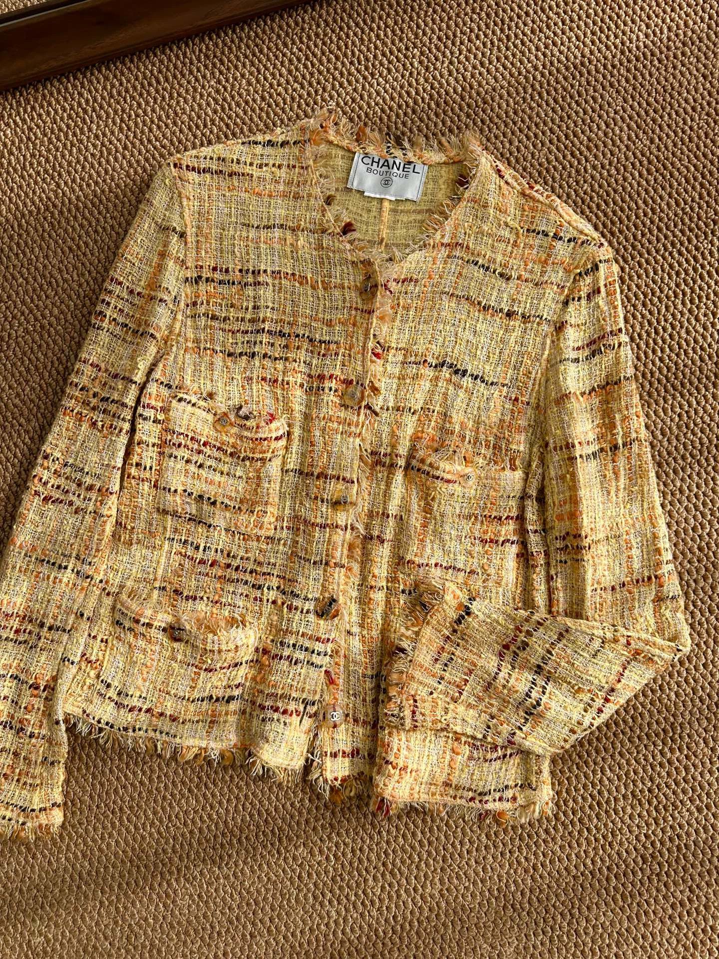 Chanel Chanel tweed fringe raw edge jacket women's sunset yellow Size M / US 6-8 / IT 42-44 - 1 Thumbnail