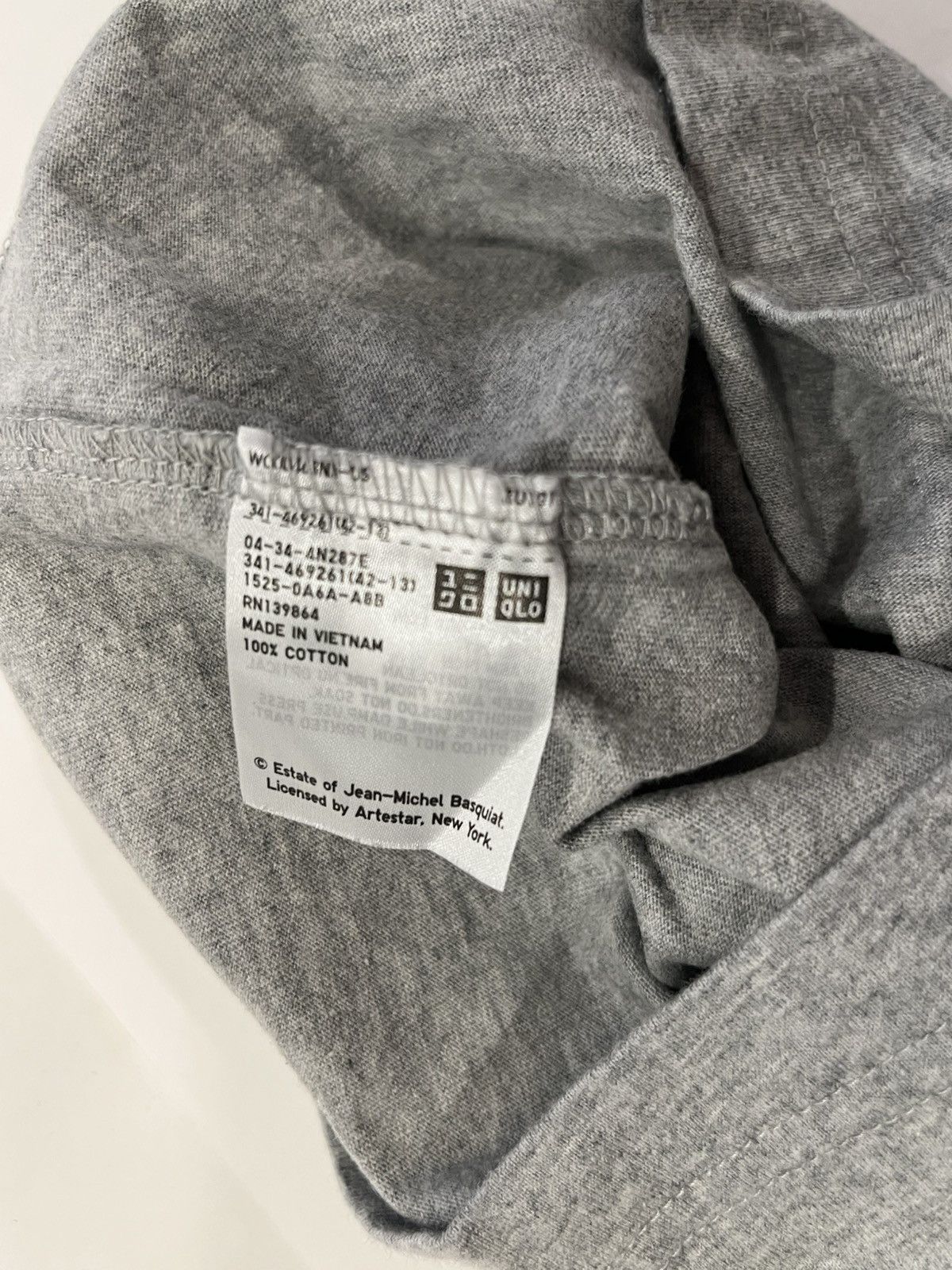 Uniqlo UNIQLO X JEAN-MICHEL BASQUIAT Grey T-Shirt - Medium Size US M / EU 48-50 / 2 - 6 Thumbnail