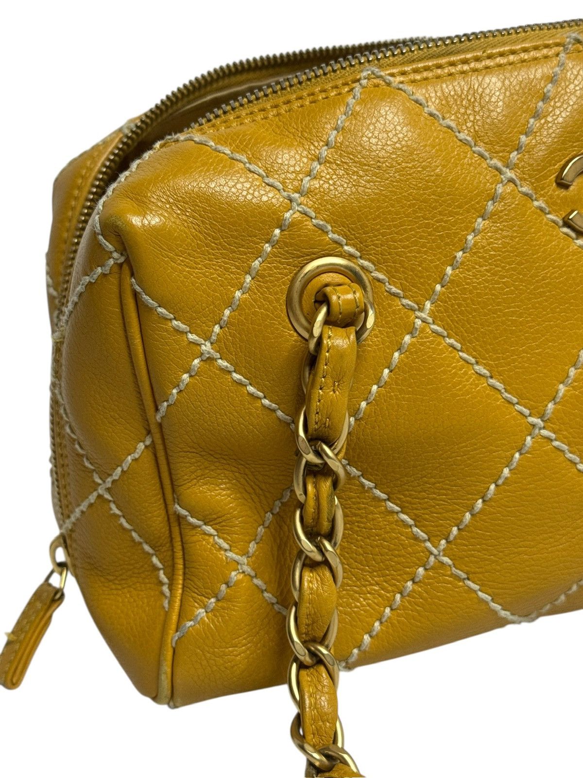 Chanel × Vintage Chanel Wild Stitch Yellow Chain Bag Circa 2003 Size ONE SIZE - 5 Thumbnail