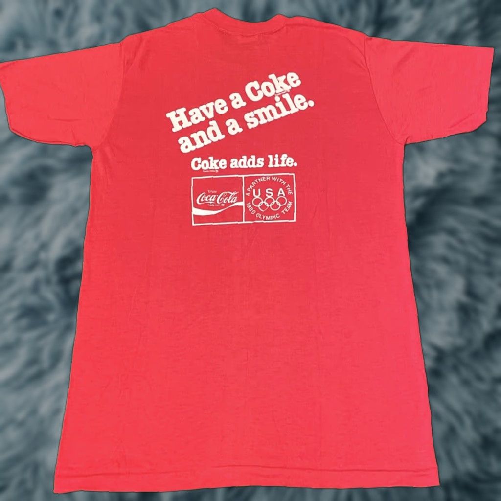 Vintage VINTAGE Coca Cola 1980 Olympics Have A Coke And A Smile Shirt Mens M Red 80s Classic Mens T-Shirt Size US M / EU 48-50 / 2 - 1 Thumbnail