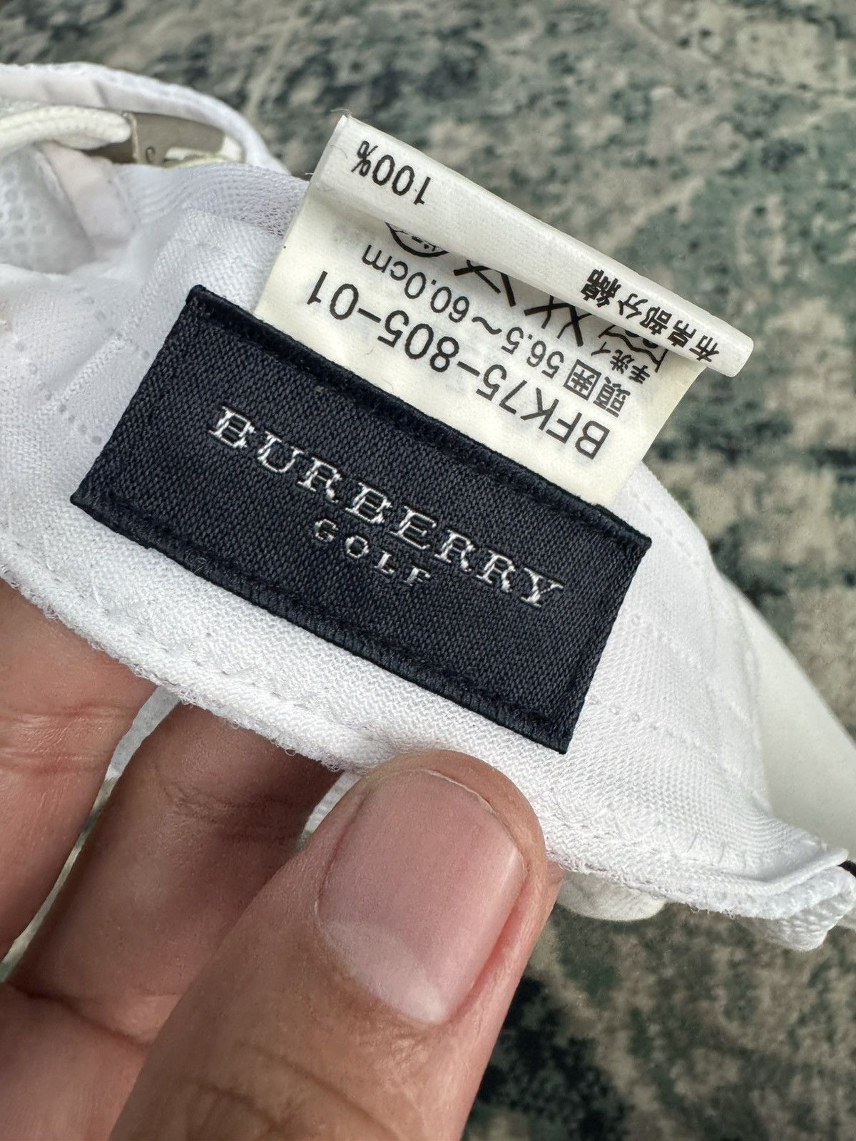 Burberry VINTAGE BURBERRY GOLD EMBROIDERED LOGO CAP HAT Size ONE SIZE - 7 Thumbnail