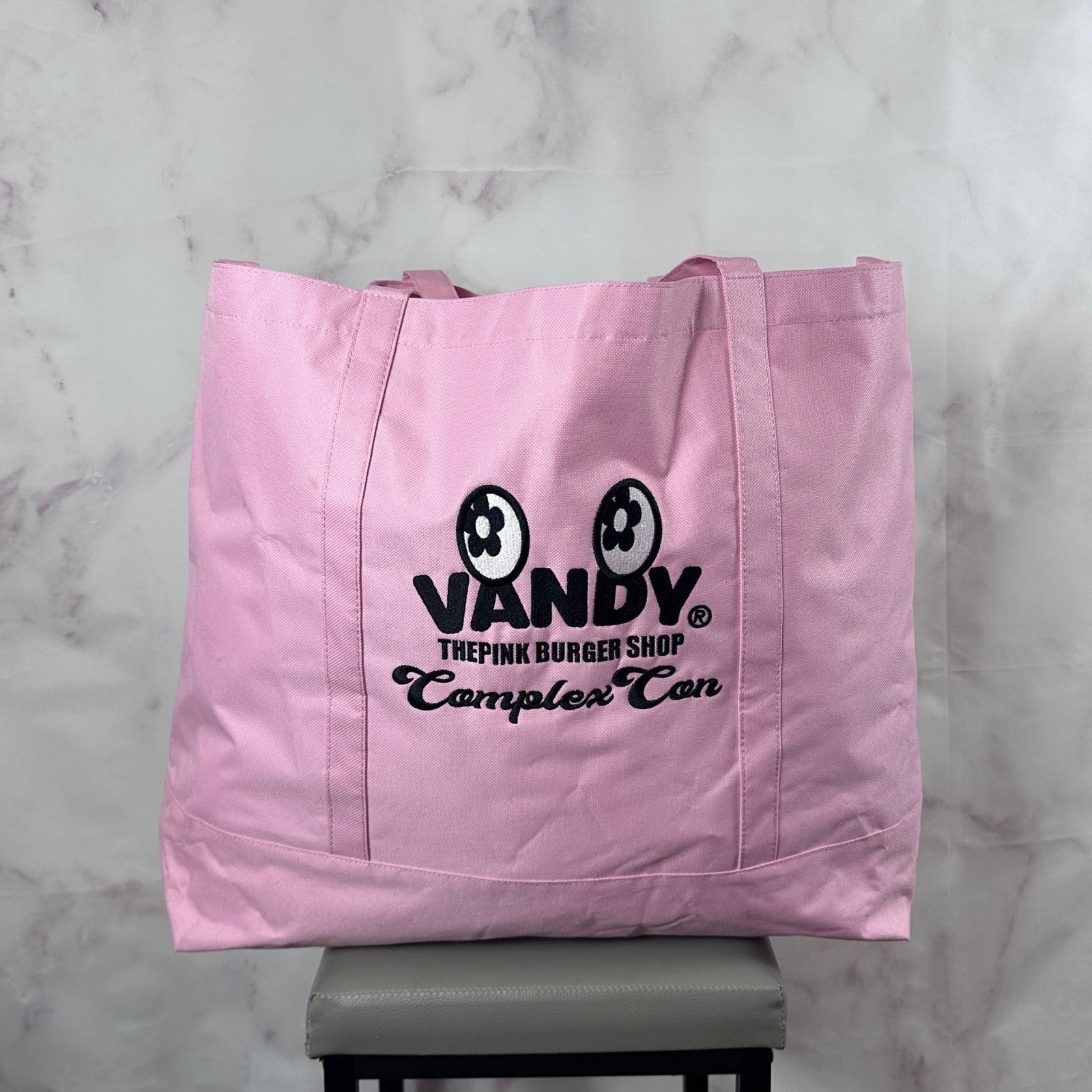 Vandy The Pink ComplexCon Exclusive Burger Shop Tote Bag Size ONE SIZE - 1 Thumbnail