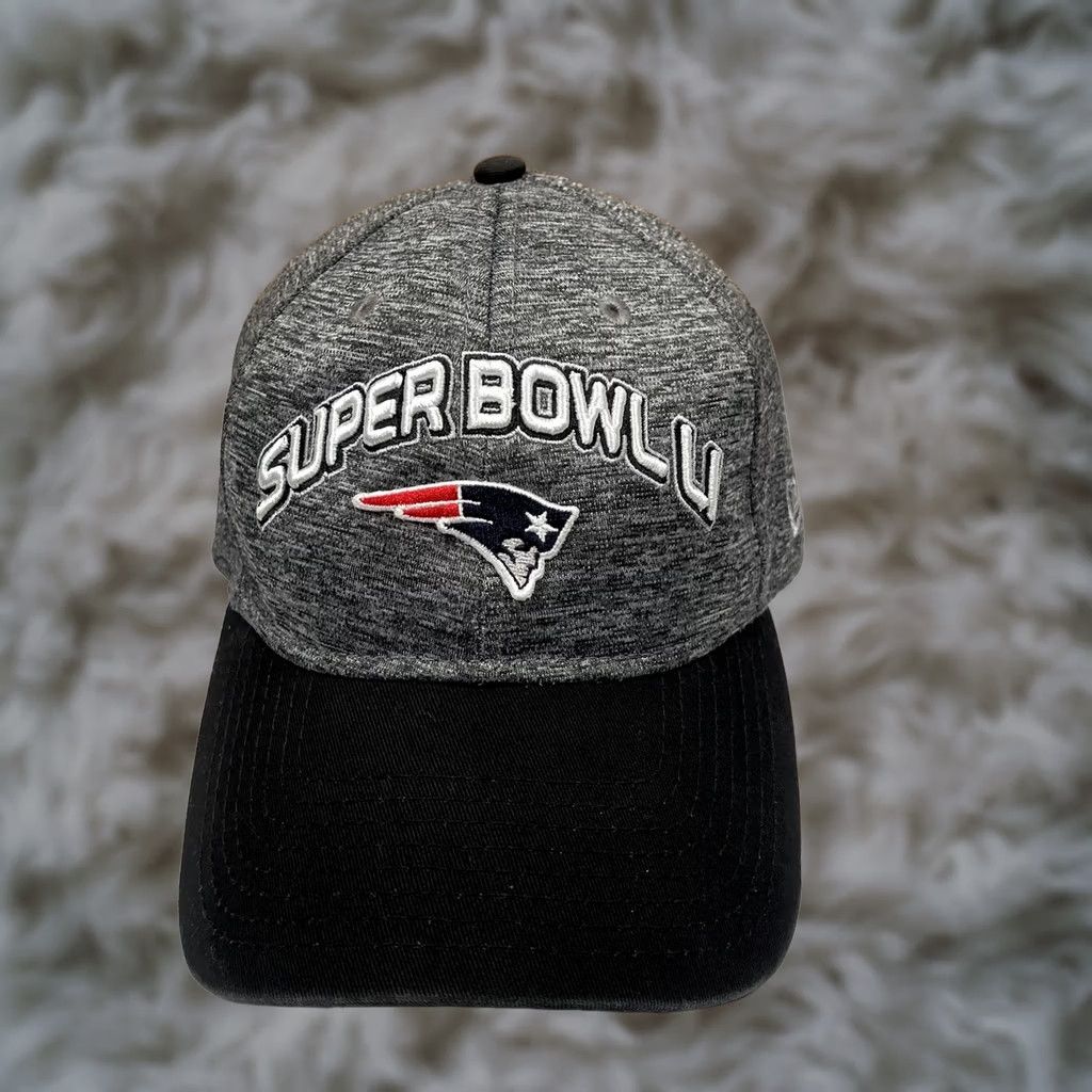 New Era New Era Patriots NFL SuperBowl LI HatCap Gray Adult Adjustable StrapBack 920 NE Size ONE SIZE - 1 Thumbnail