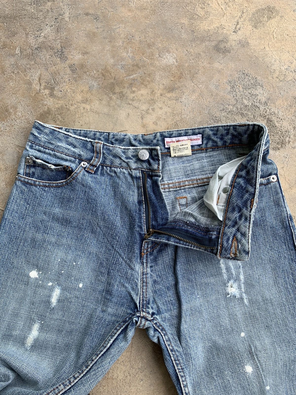 Japanese Brand Earth Music Ecology Selvedge Distressed Denim Size US 28 / EU 44 - 9 Thumbnail