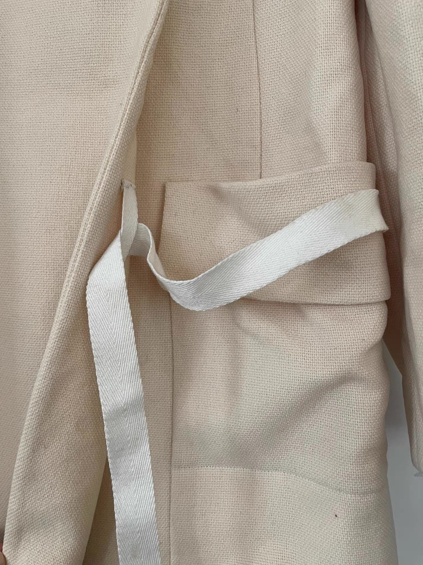 Prada Prada Women's Thick Wool Coat Ｑ21 Size L / US 10 / IT 46 - 8 Thumbnail