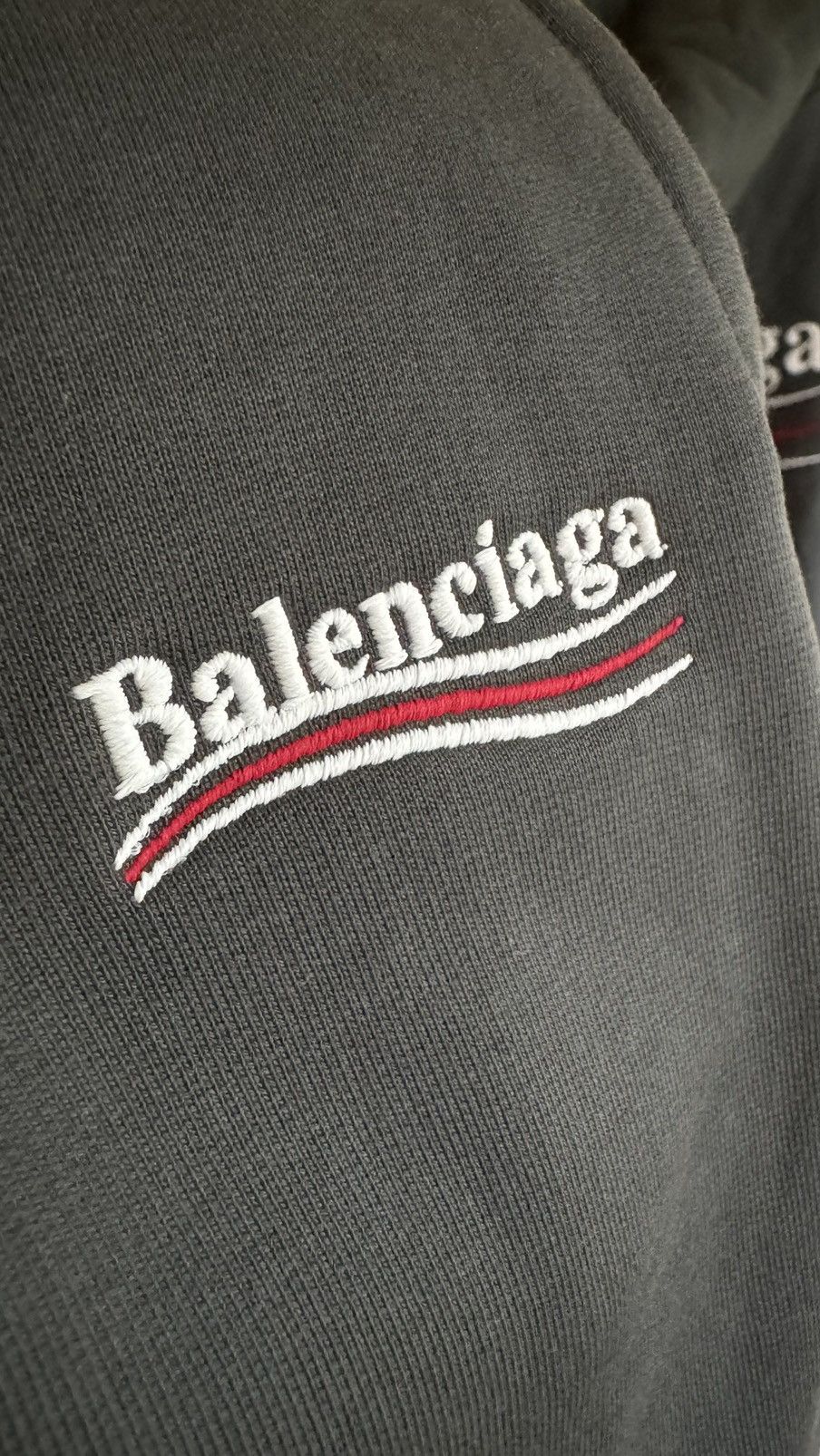 Balenciaga Balenciaga Political dark grey large fit hoodie Size US M / EU 48-50 / 2 - 4 Thumbnail