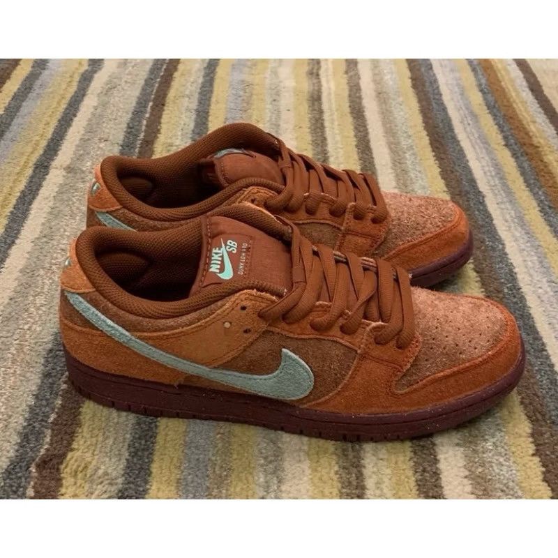 Nike Nike SB Dunk Low Pro PRM US9 Size US 9 / EU 42 - 2 Thumbnail