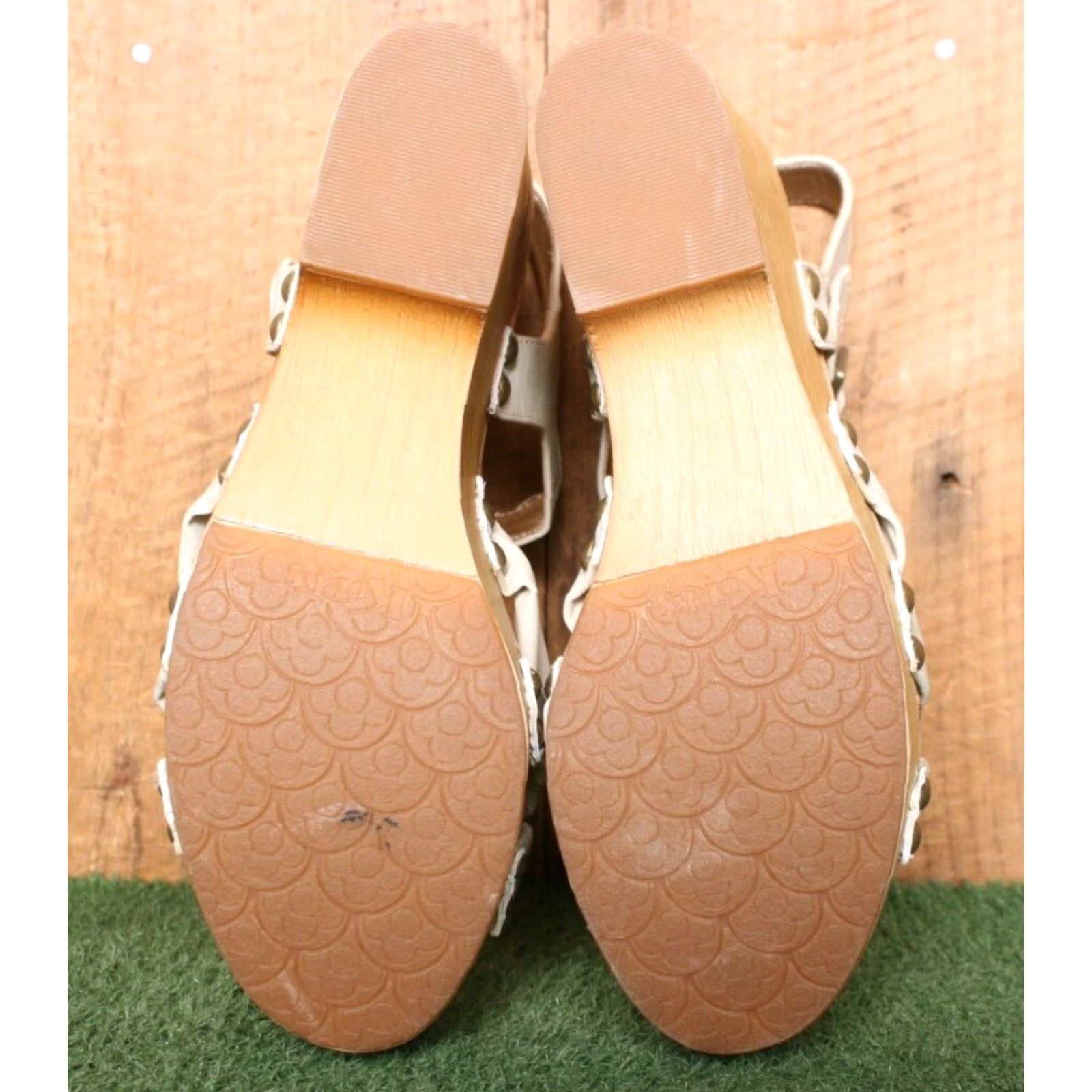 Vintage KORK-EASE Dawson Ivory Leather Platform Sandals Wedge 4.5" Wood Heel Sz. 9M Womens Size US 9 / IT 39 - 7 Thumbnail