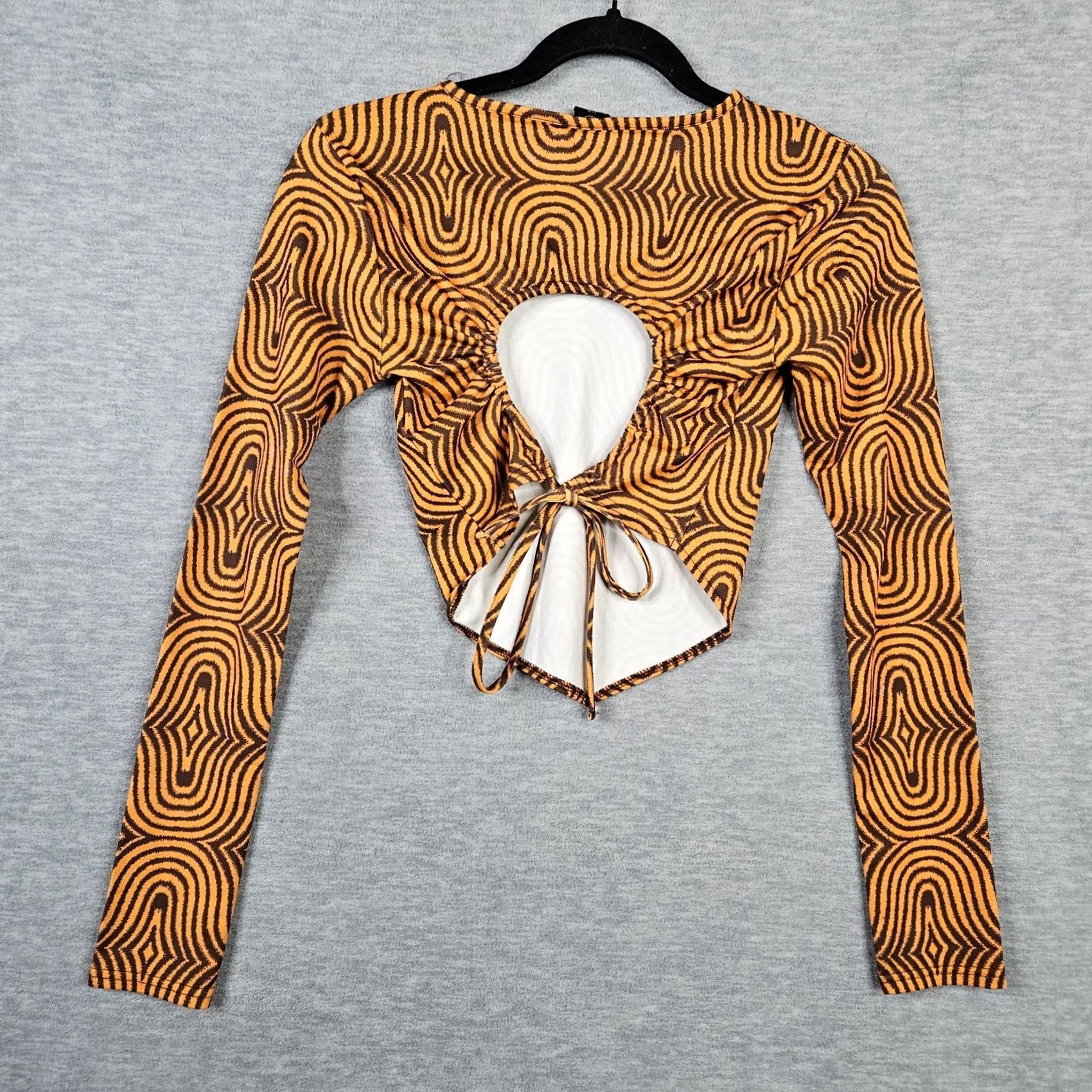 Urban Outfitters Urban Outfitters Yellow and Brown Tie-back Cropped Top Women M Shirt Short Sleeve Casual T-Shirt Size M / US 6-8 / IT 42-44 - 2 Thumbnail